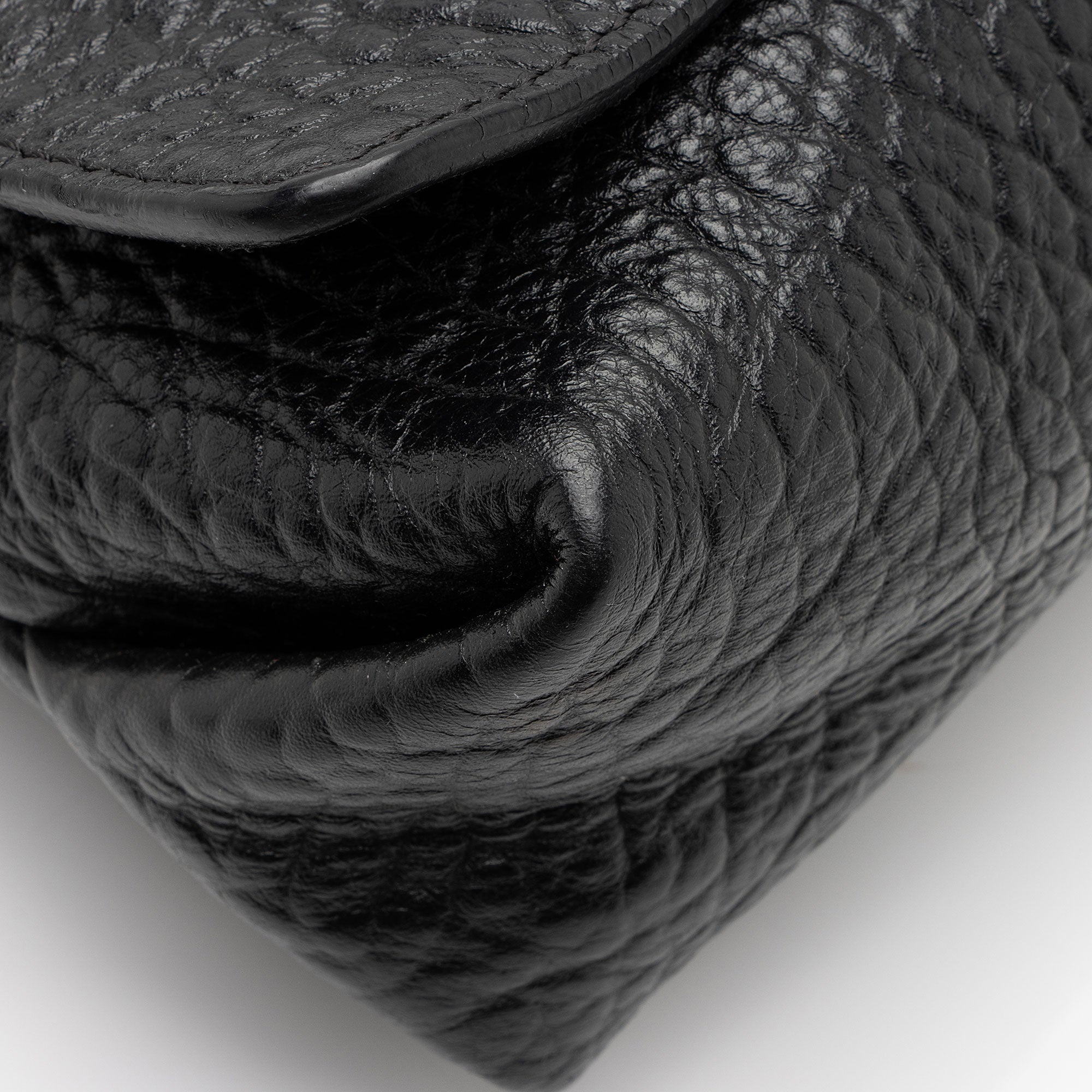 Burberry Heritage Grain Leather Mildenhall Medium Crossbody Bag (SHF-gM24Ci)