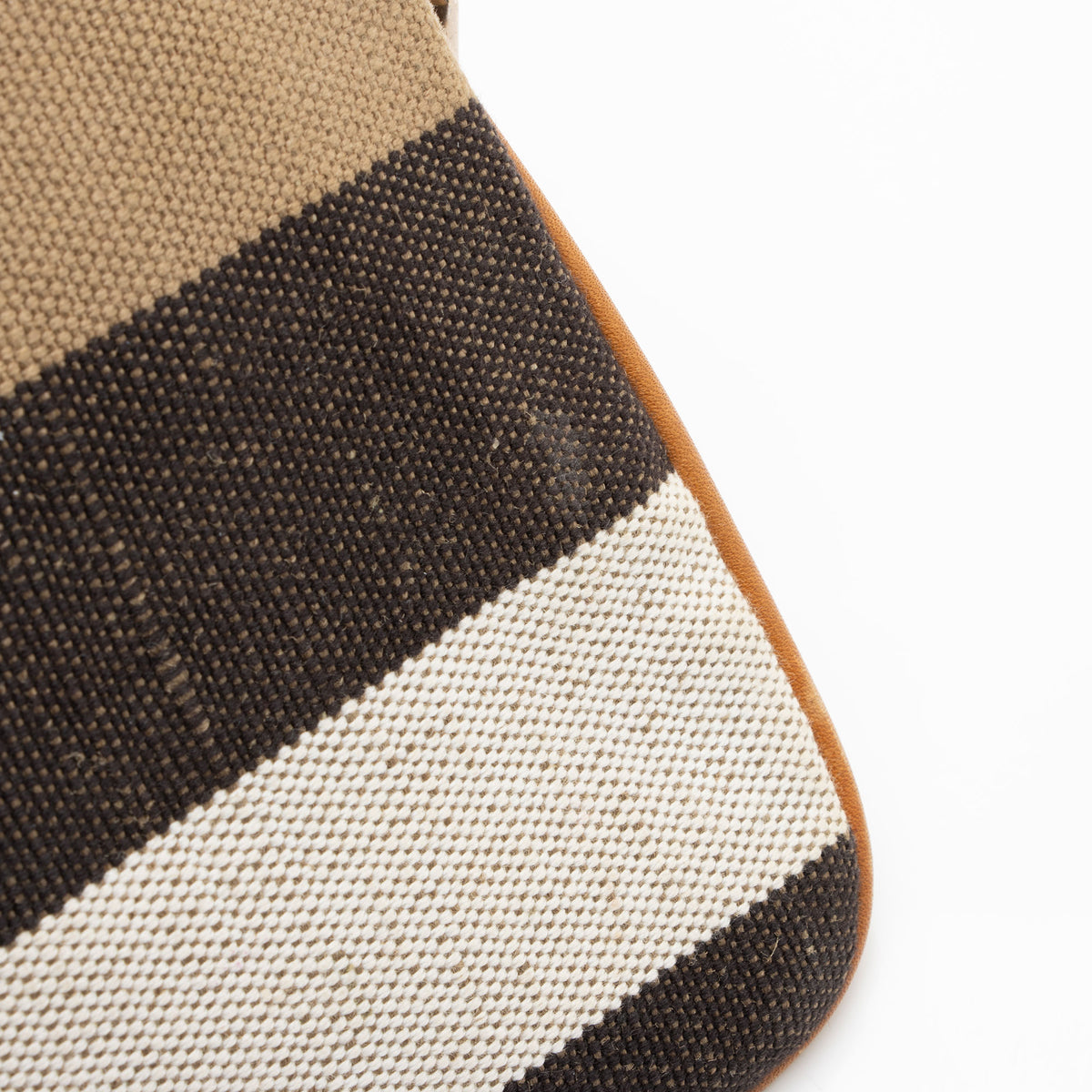 Burberry House Check Peyton Clutch