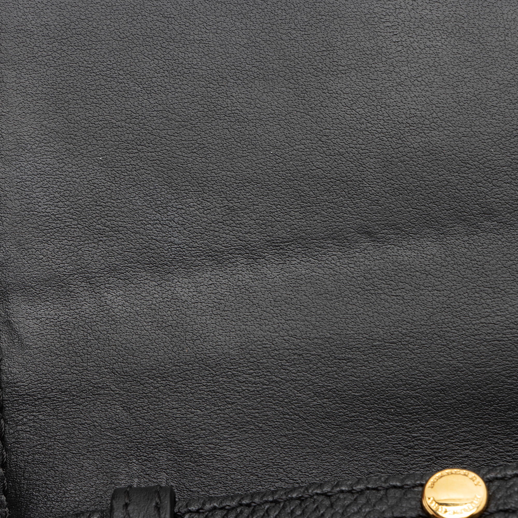 Burberry House Check Wallet on Chain