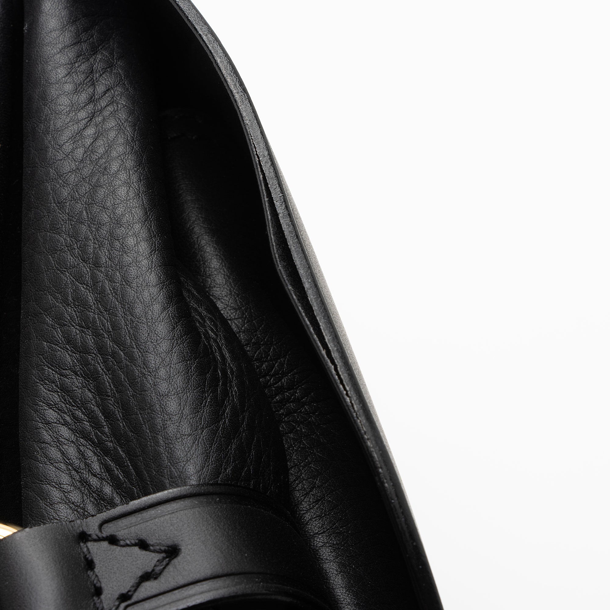 Burberry Leather Bridle Medium Saddle Bag (SHF-FYQaTS)