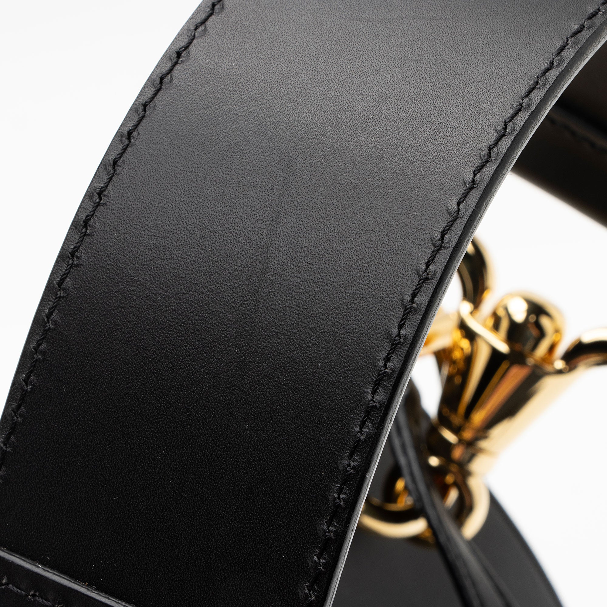 Burberry Leather Bridle Medium Saddle Bag (SHF-FYQaTS)