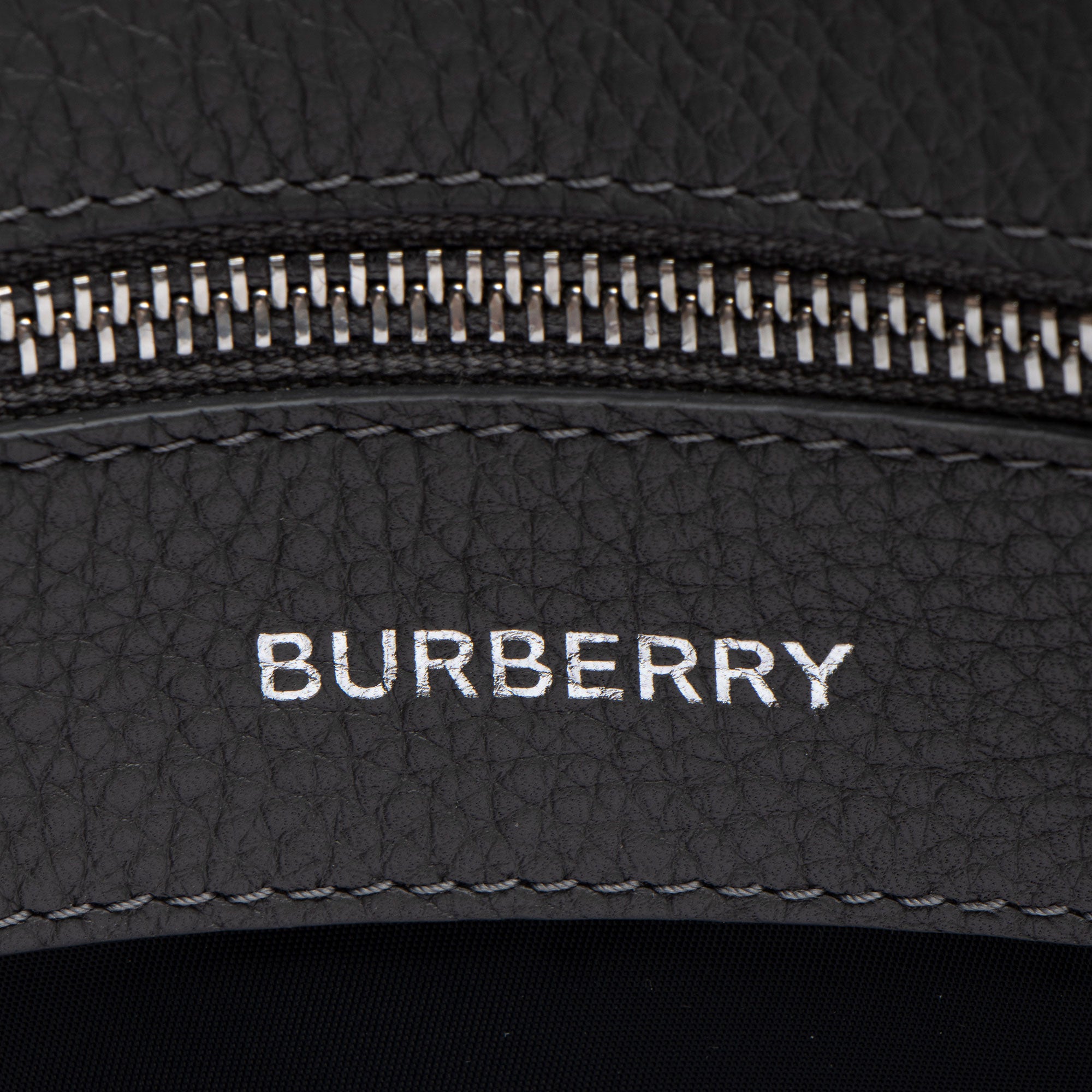 Burberry Leather Bruno Messenger (SHF-o1cptH)