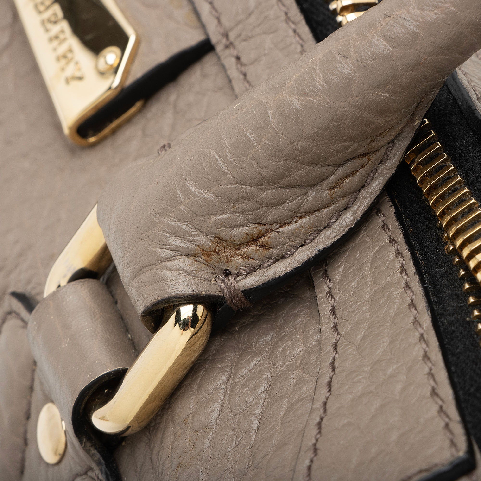 Burberry Leather Gladstone Small Satchel (SHF-BAXlgo)