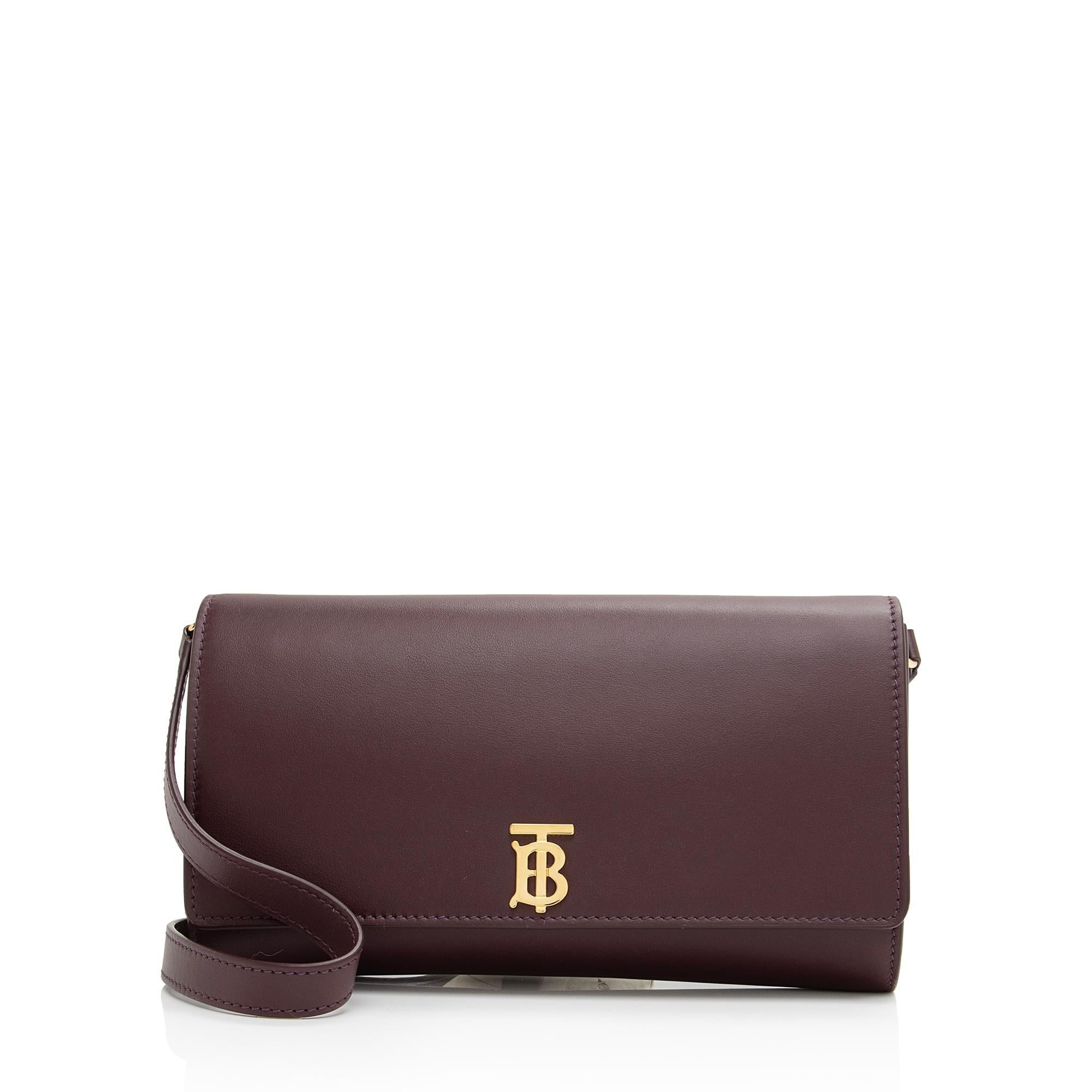 Burberry Leather Hannah Wallet on Strap (SHF-r1Okod)