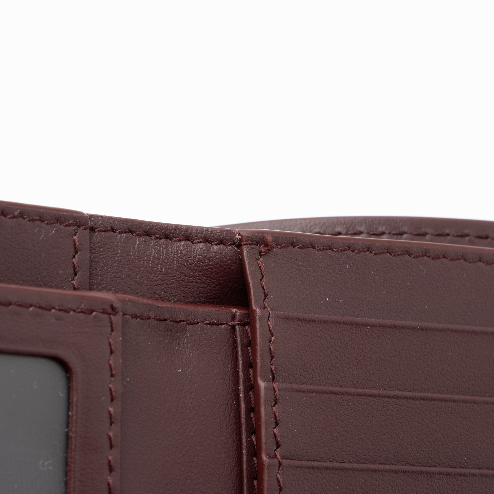 Burberry Leather Logo Bi-Fold Wallet (SHF-NYKTBT)