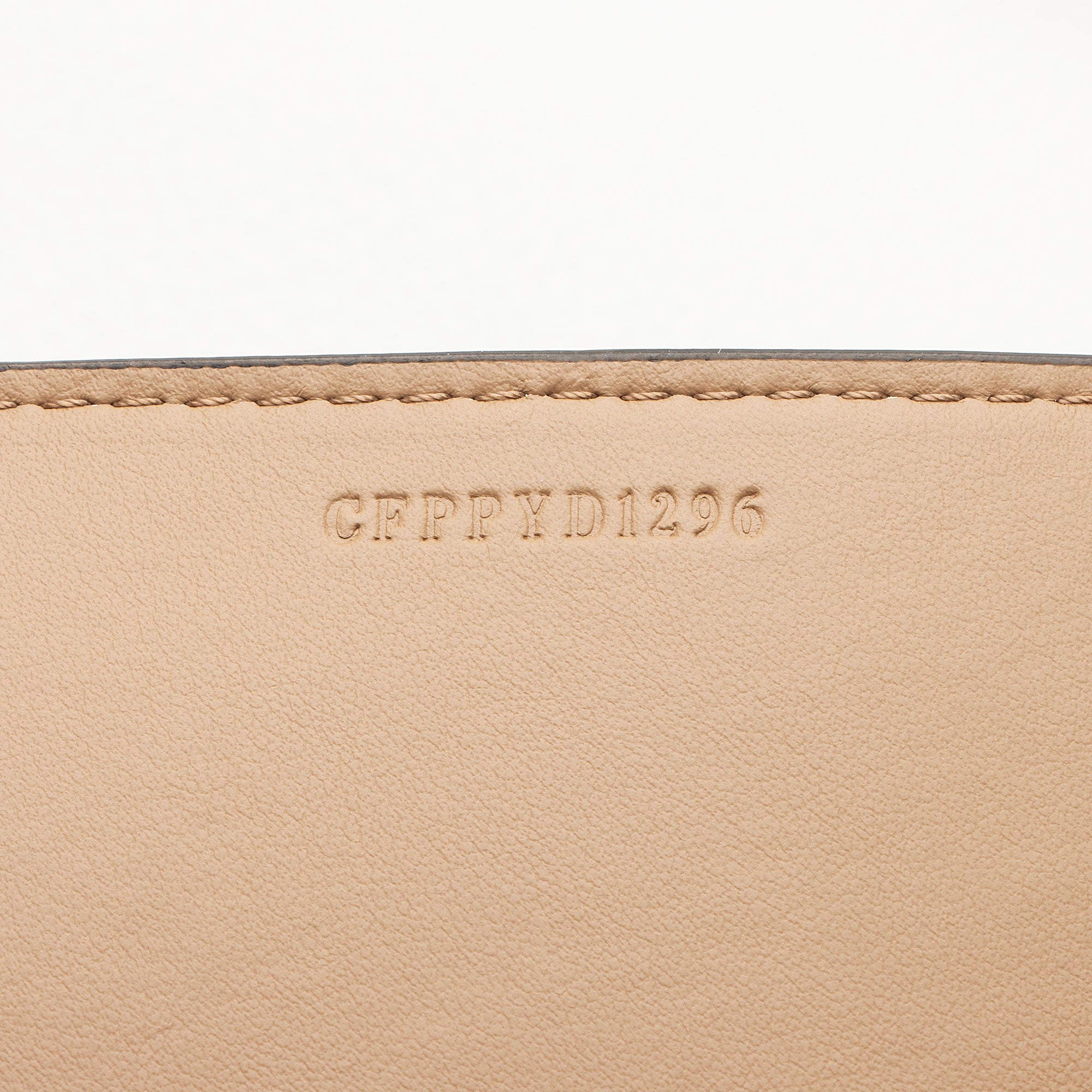 Burberry Leather Marais Medium Belted Tote (SHF-LONL0h)