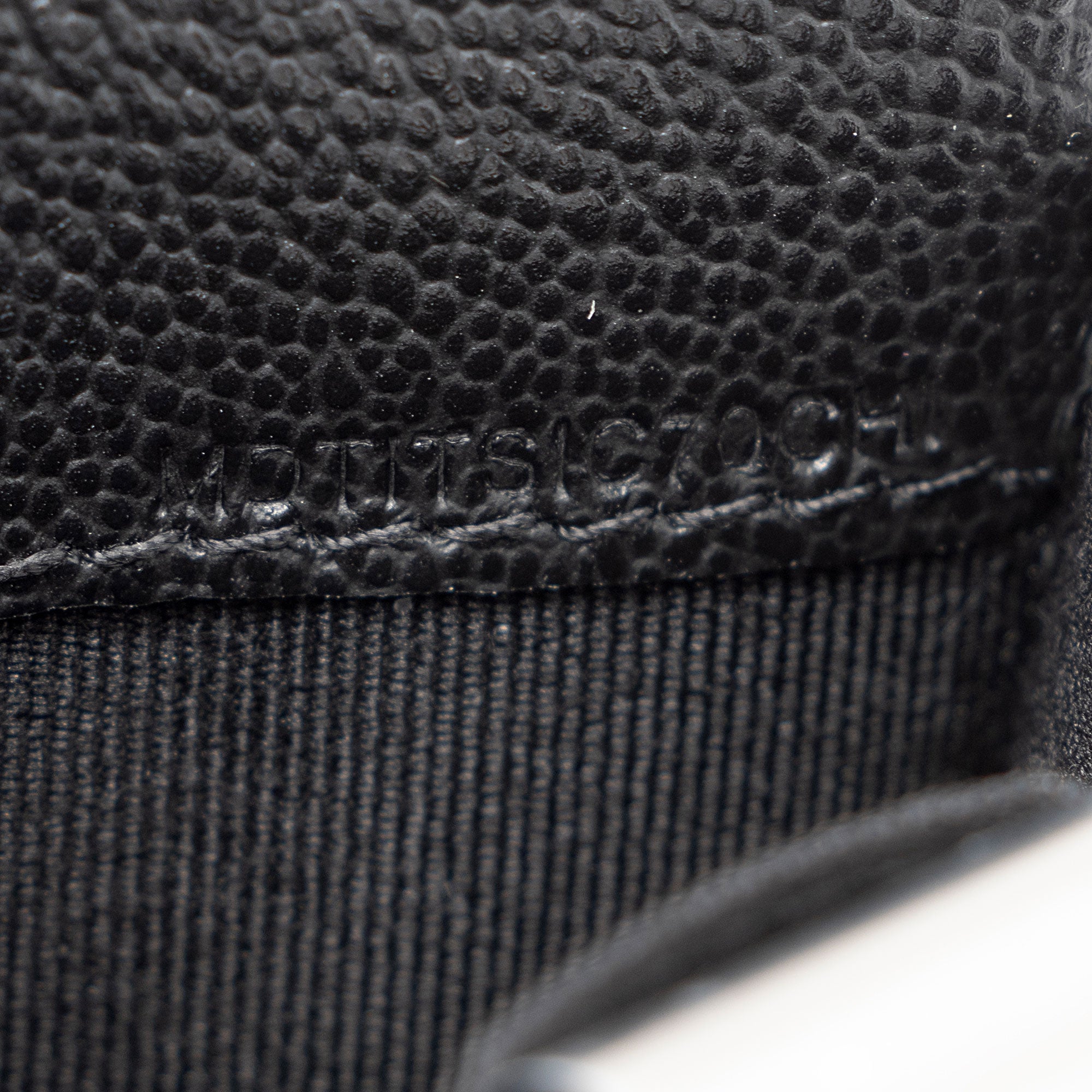 Burberry Leather Money Clip Card Case (SHF-f6aQMC)