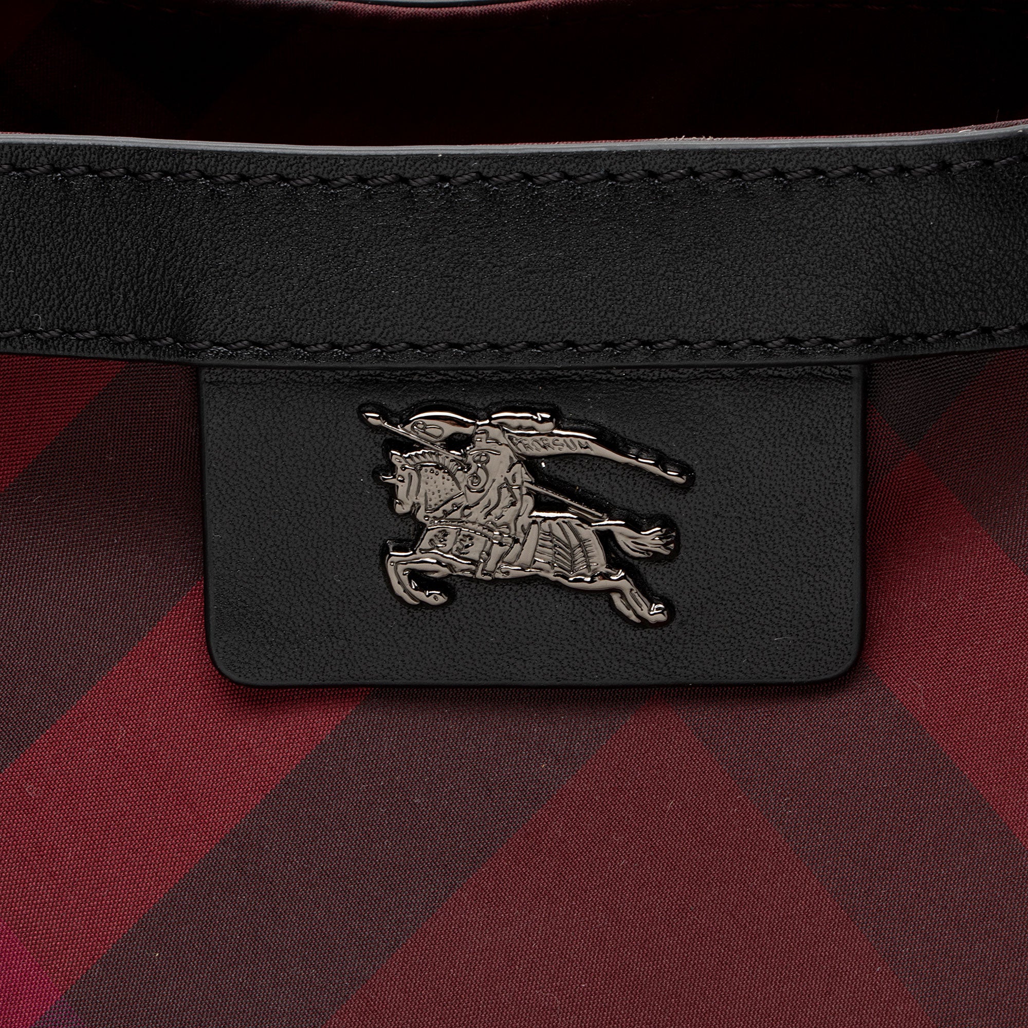 Burberry Nylon Check Buckleigh Packable Small Tote (SHF-mg4mKV)