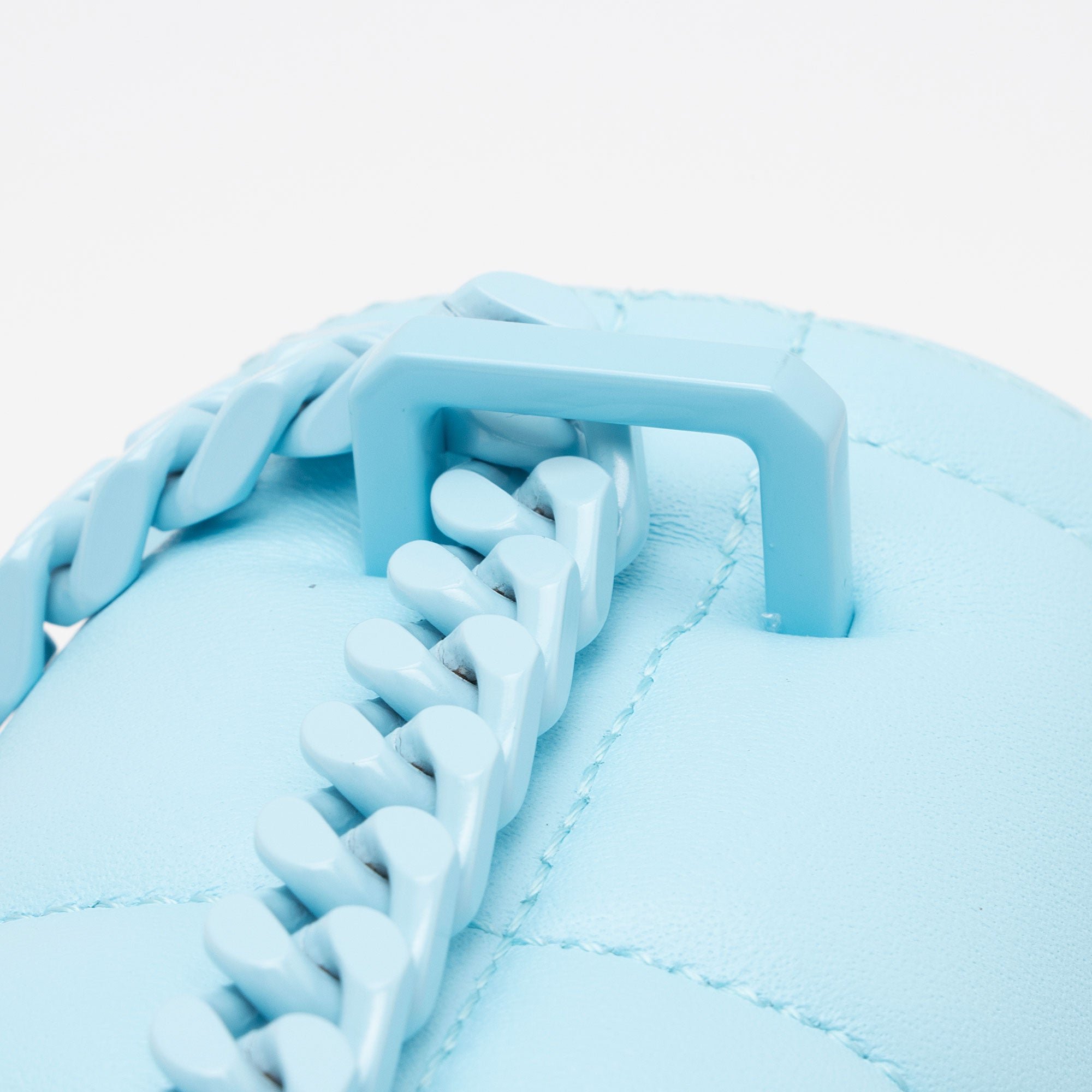 Burberry Quilted Lambskin TB Lola Chain Small Crossbody (SHF-3UeWo9)