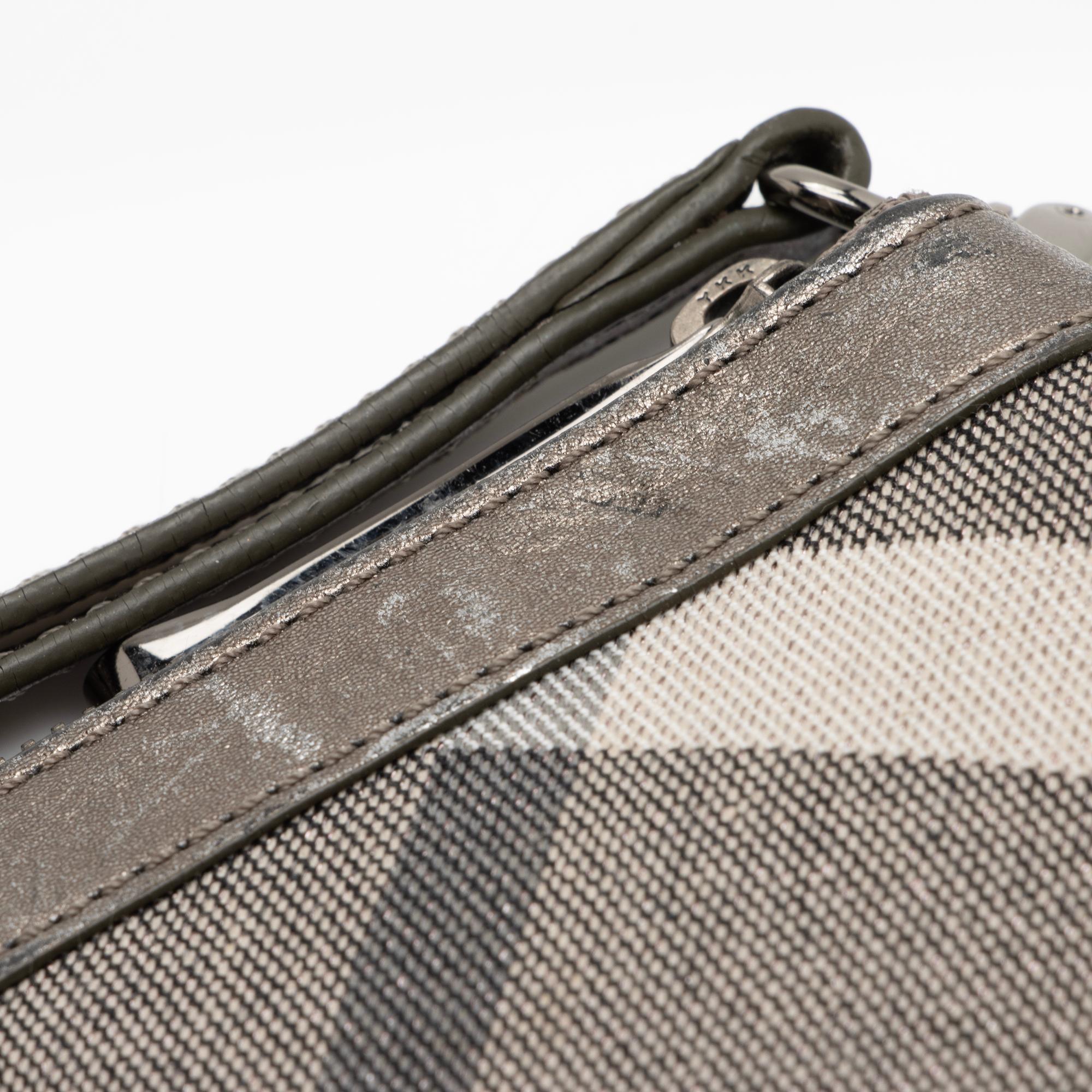 Burberry Shimmer Check Metallic Leather Prorsum Wristlet (SHF-23925)