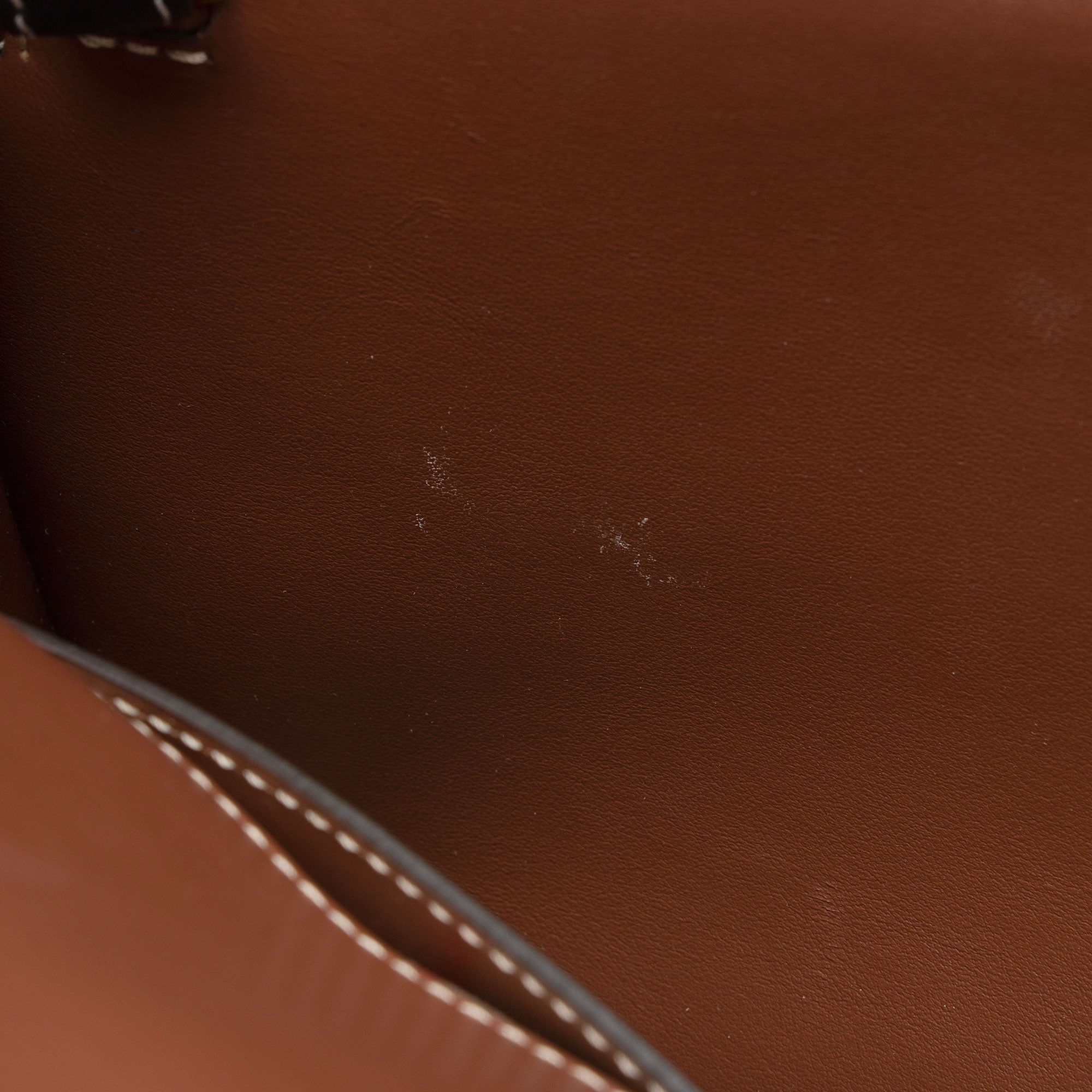 Burberry Vintage Check Smooth Calfskin Title Small Tote (SHF-6YrXPu)