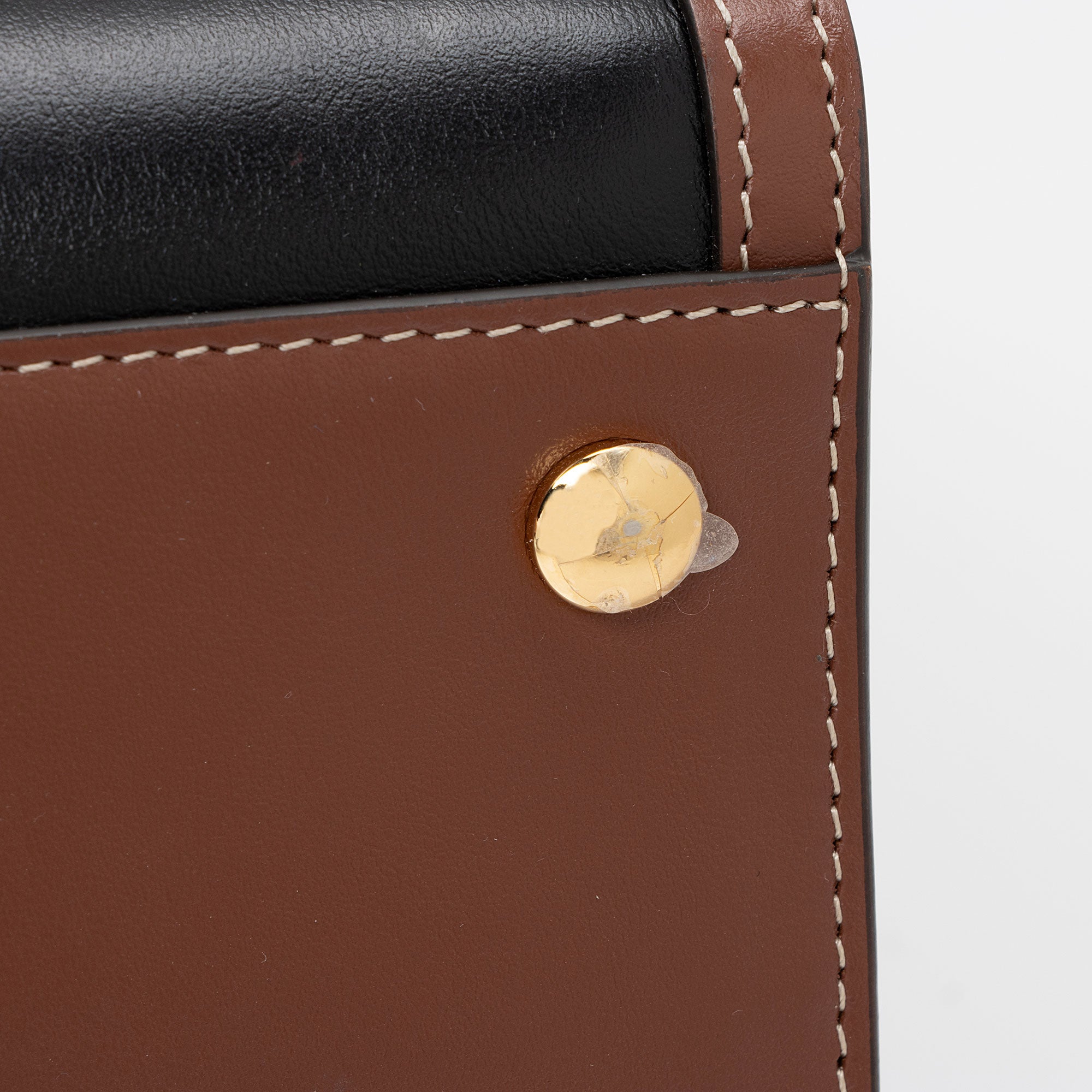 Burberry Vintage Check Smooth Calfskin Title Small Tote (SHF-6YrXPu)