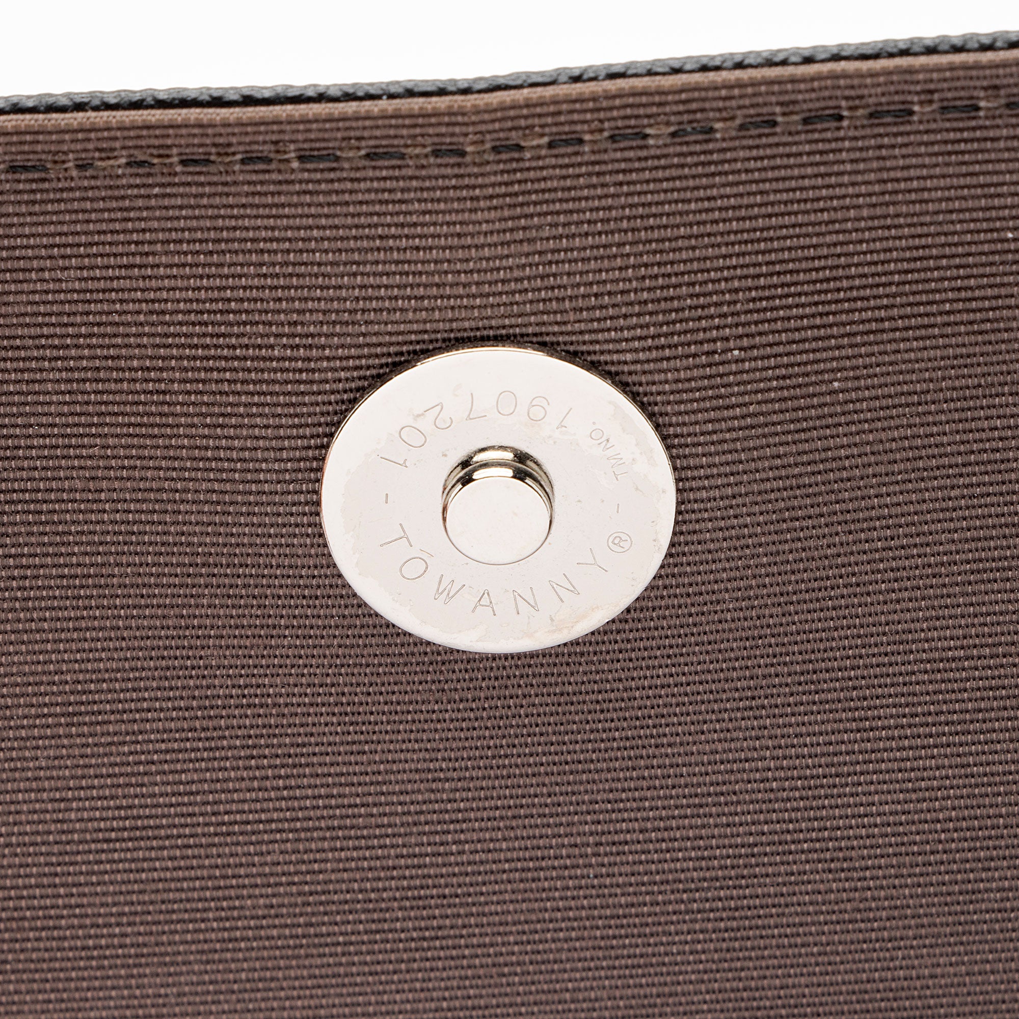 Burberry Vintage Leather Flap Satchel (SHF-dbBhnT)