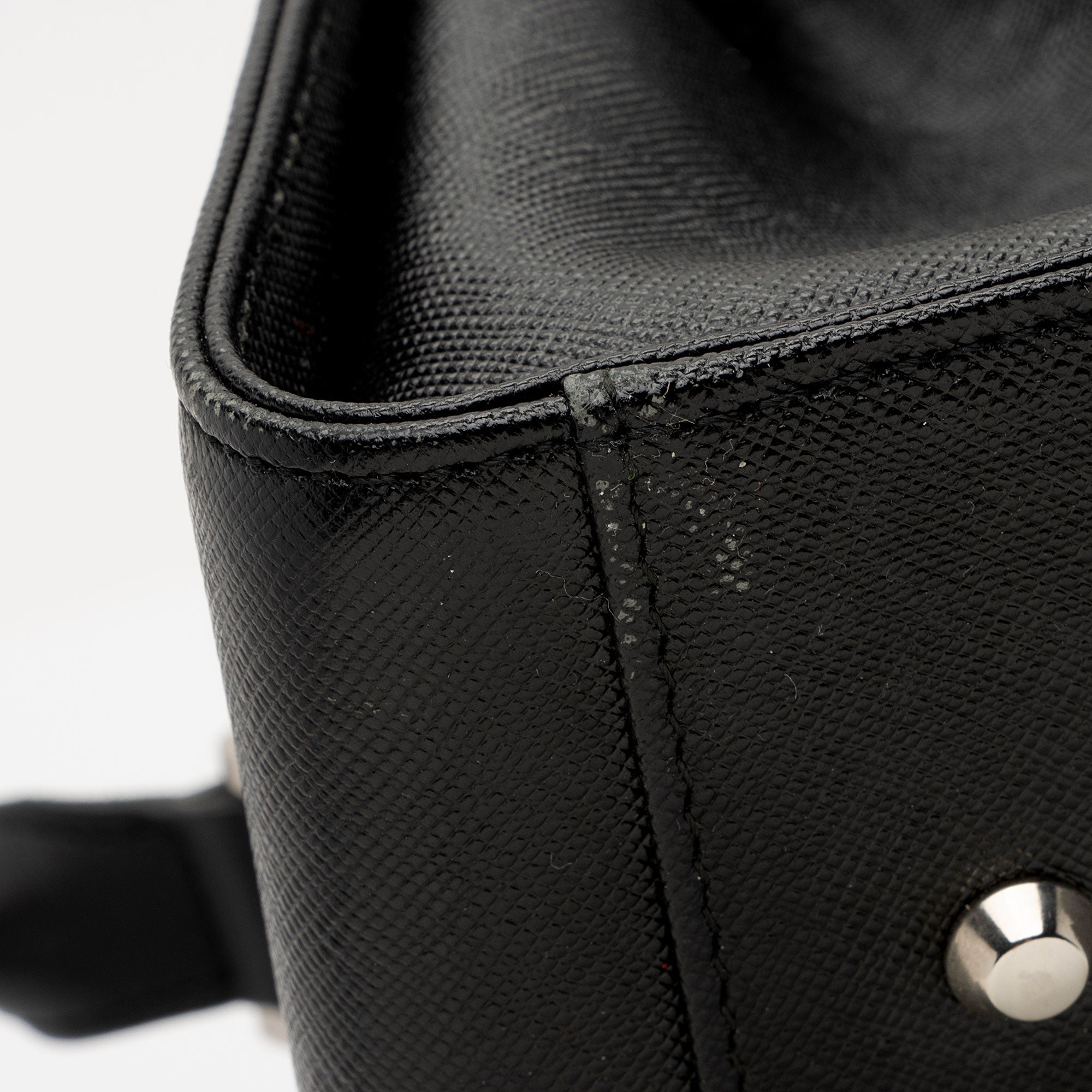 Burberry Vintage Leather Flap Satchel (SHF-dbBhnT)