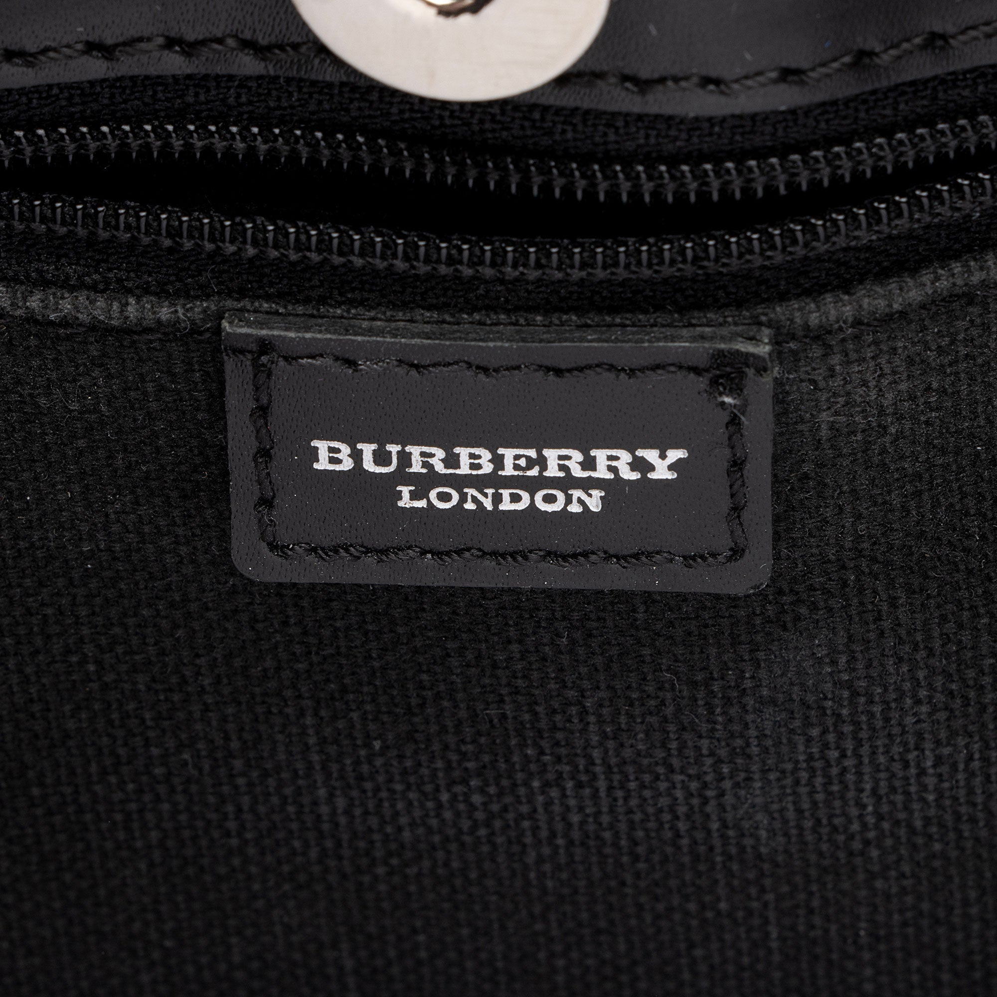 Burberry Vintage Nova Check Heath Shoulder Bag (SHF-GYpLgX)