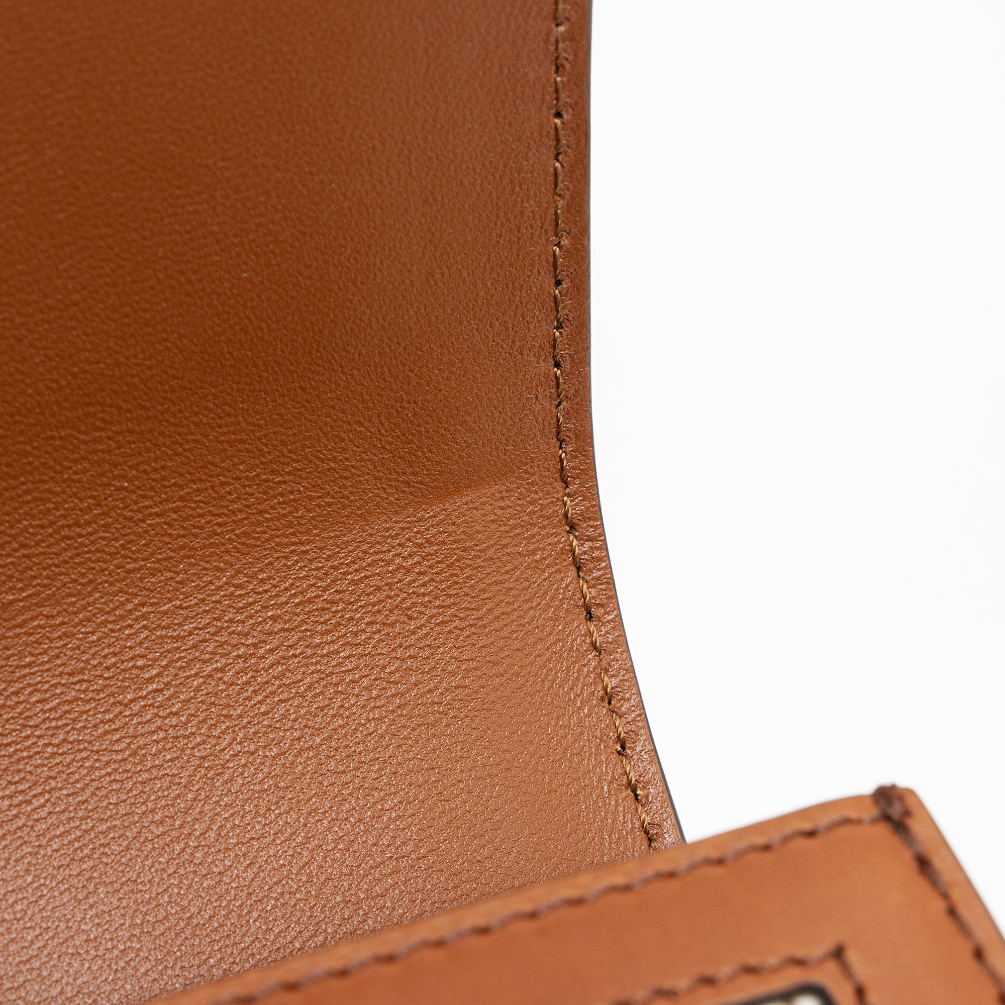 Celine Textile Calfskin Triomphe Teen Shoulder Bag (SHF-JW3M7k)