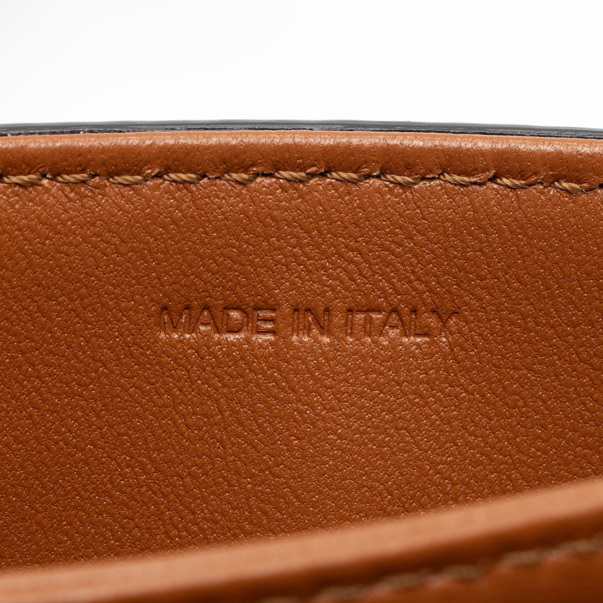 Celine Textile Calfskin Triomphe Teen Shoulder Bag (SHF-JW3M7k)