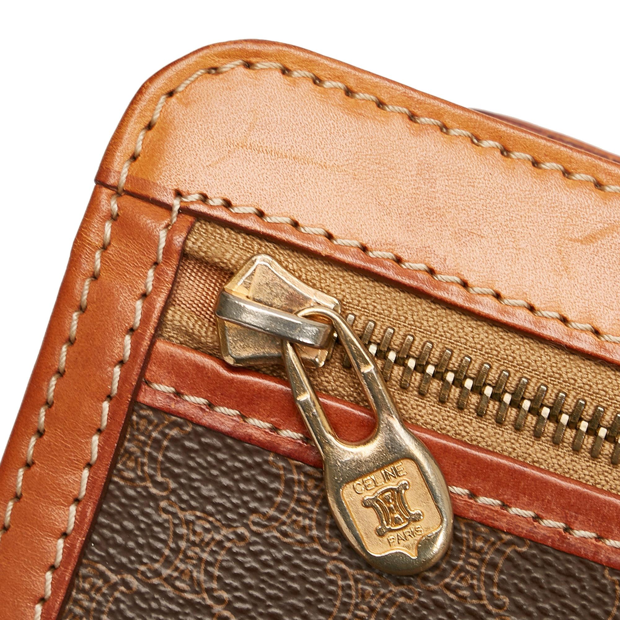 Celine Macadam Clutch (SHG-yvUutz)