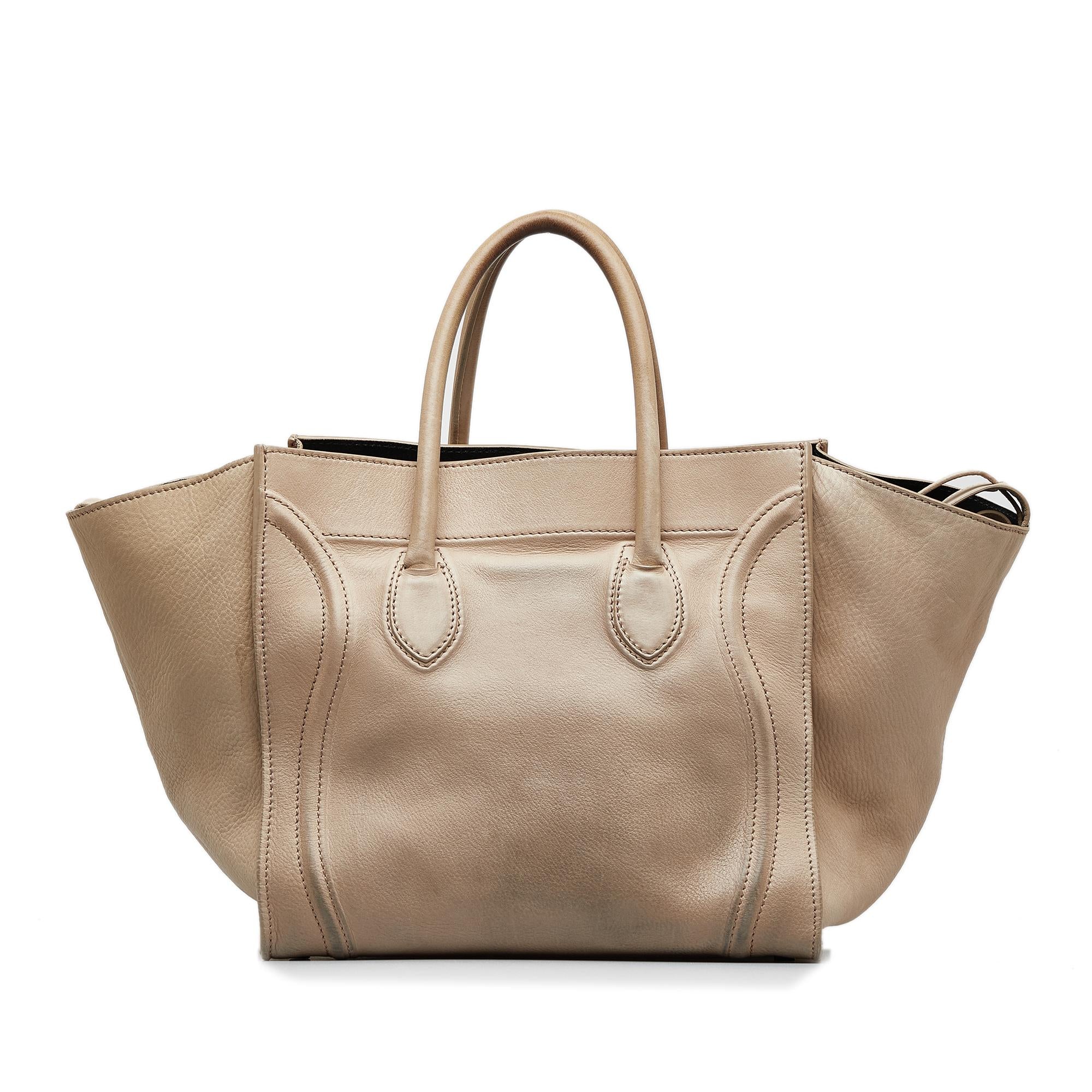 Celine Medium Luggage Phantom Tote (SHG-bAIcFX)