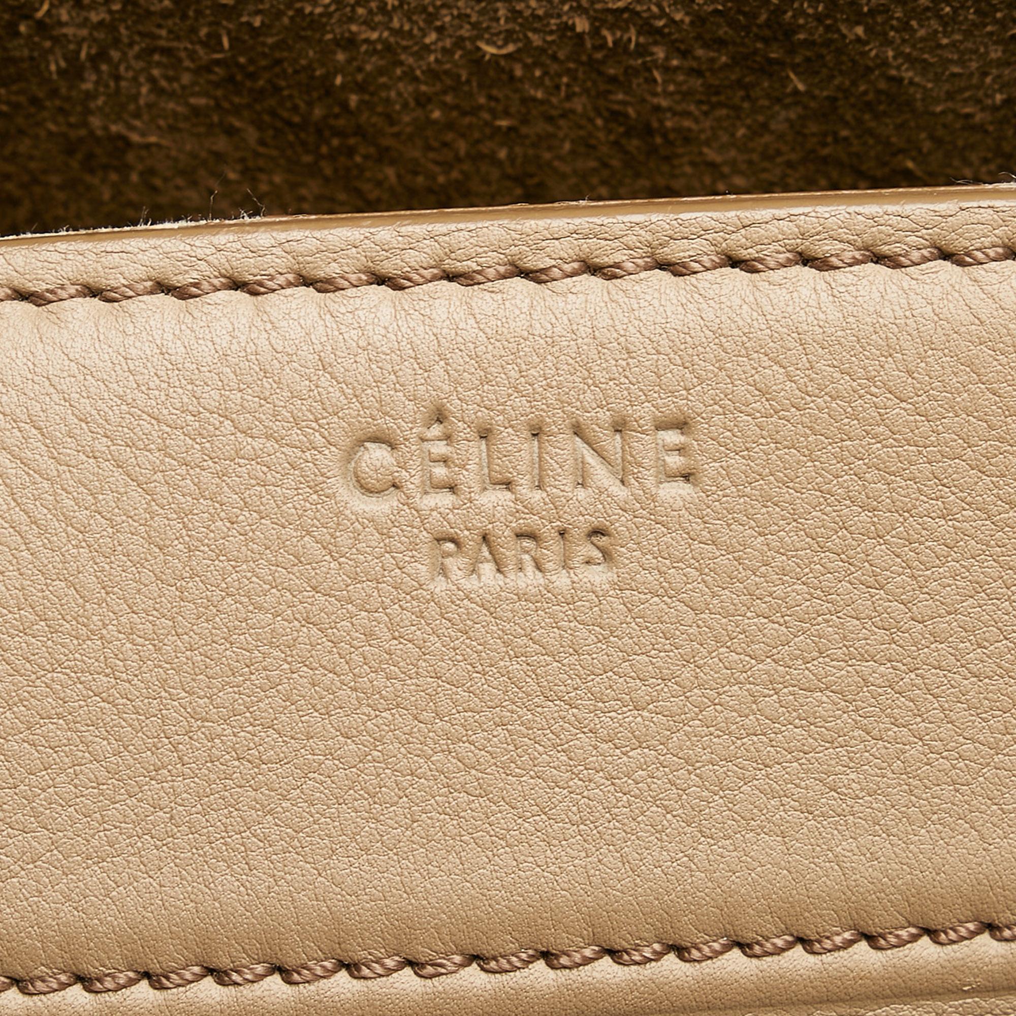 Celine Medium Phantom Luggage Tote (SHG-aHhwKc)