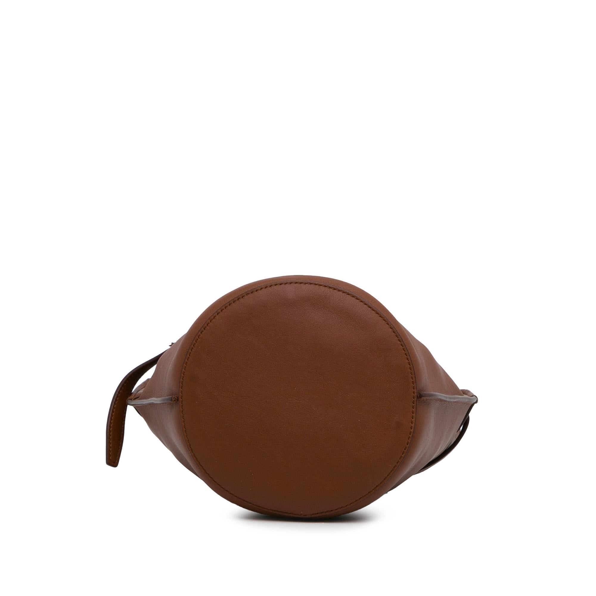 Celine Nano Big Bucket Bag (SHG-kCYNmE)