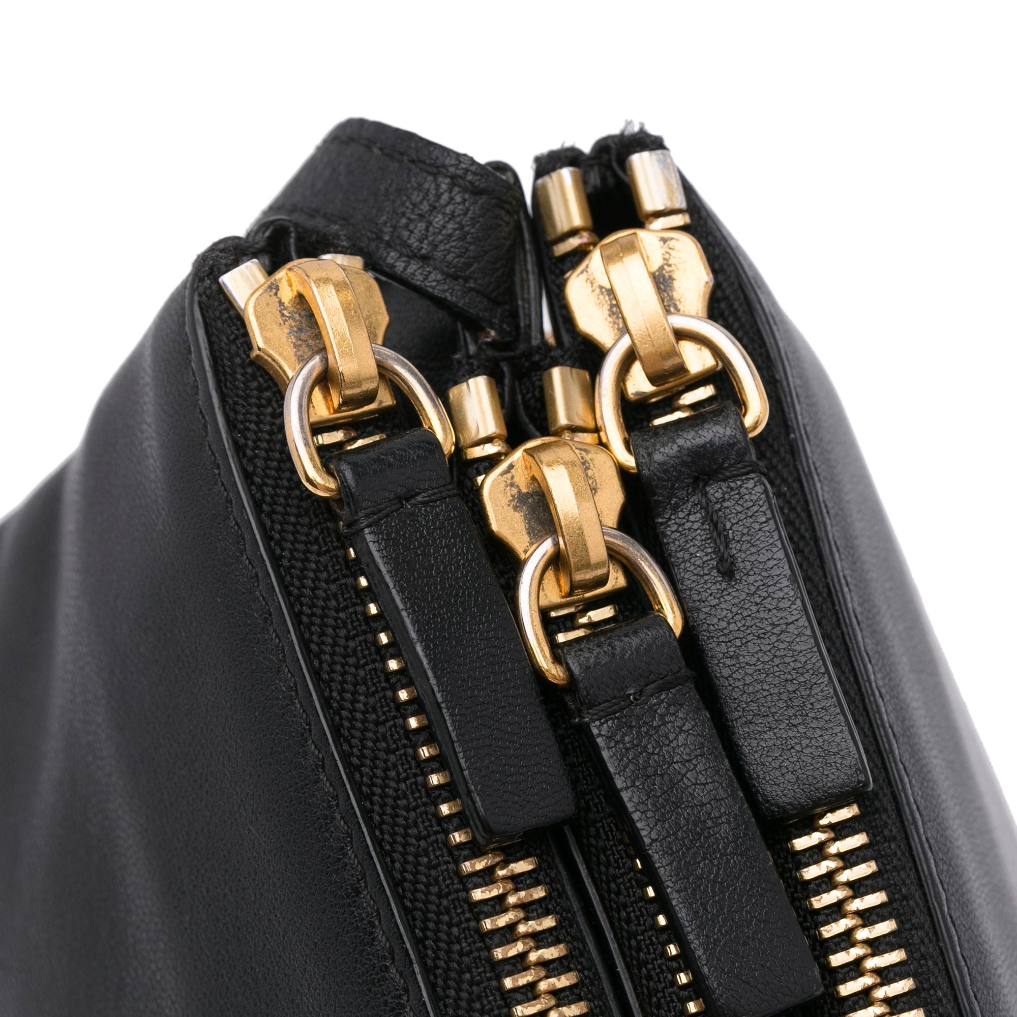 Celine Small Trio Crossbody Bag (SHG-Nt933q)