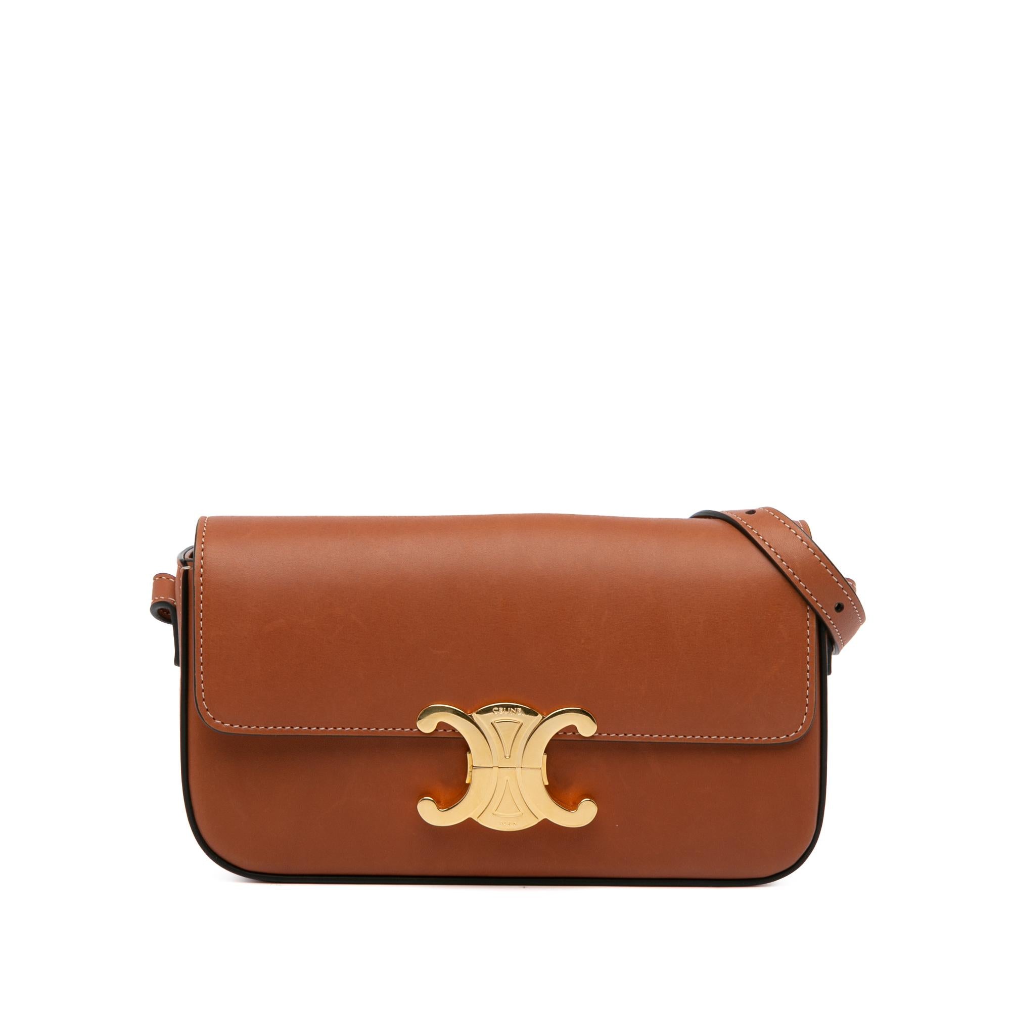 Celine Triomphe Claude Shoulder Bag (SHG-8w4tev)