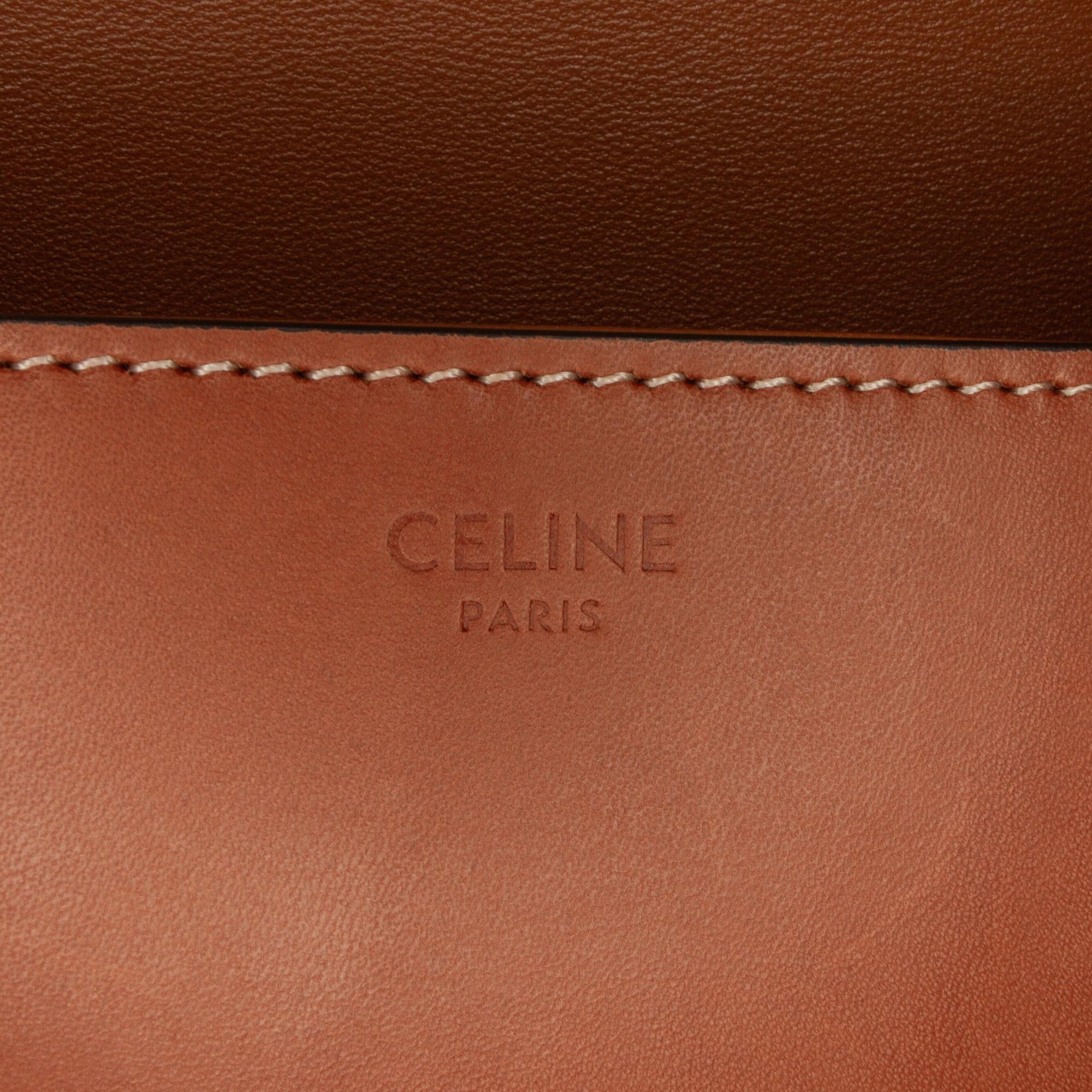 Celine Triomphe Claude Shoulder Bag (SHG-8w4tev)