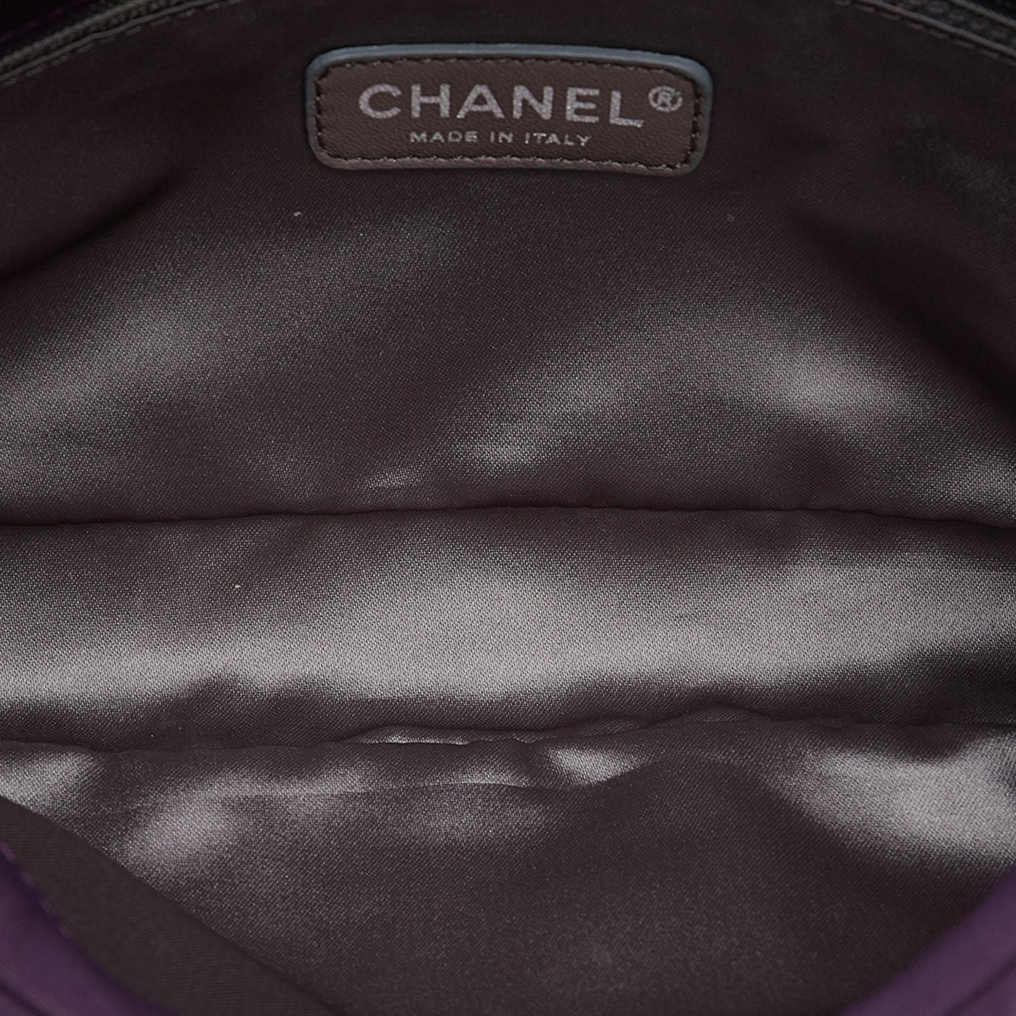 Chanel Bubble Quilt Shoulder Bag (SHG-CJ6zP6)