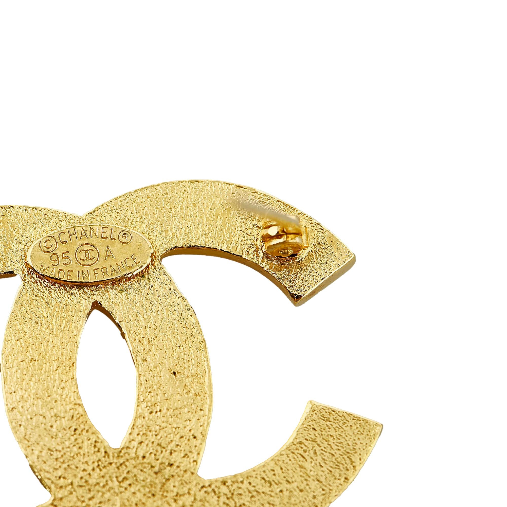 Chanel CC Brooch (SHG-wHNXQ2)