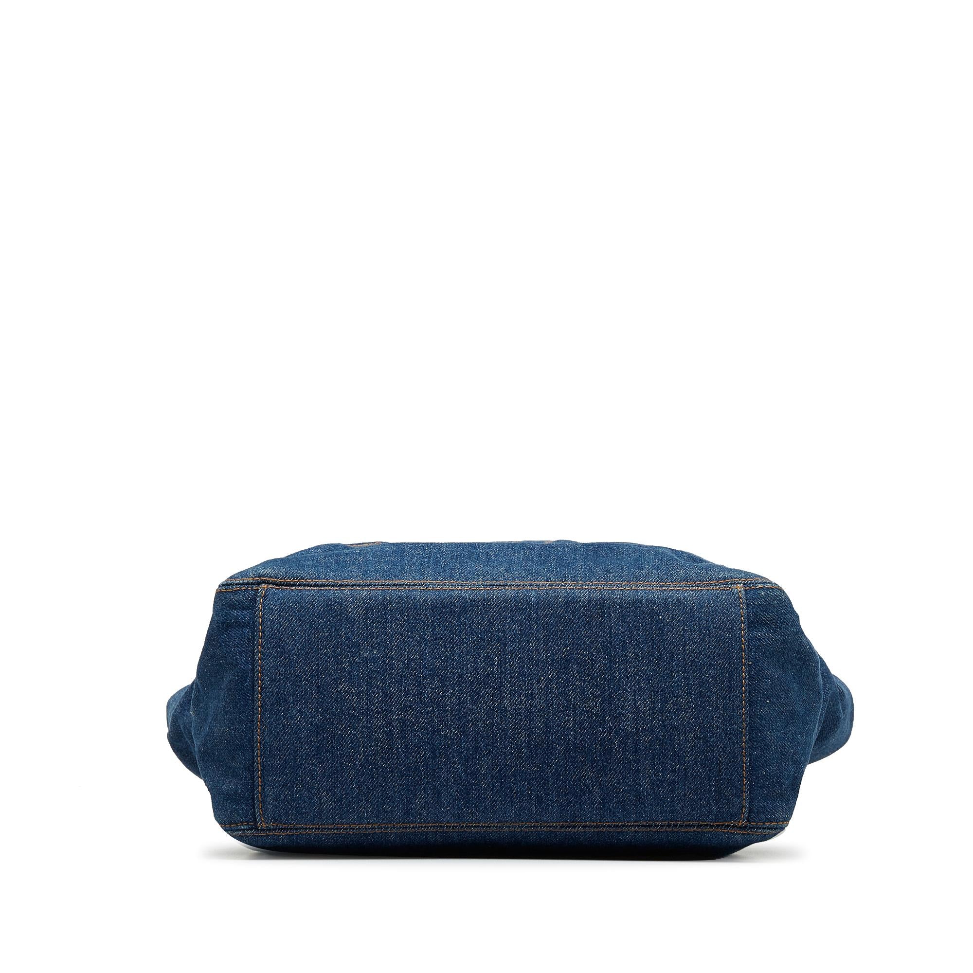 Chanel CC Denim Tote Bag (SHG-PRLc17)