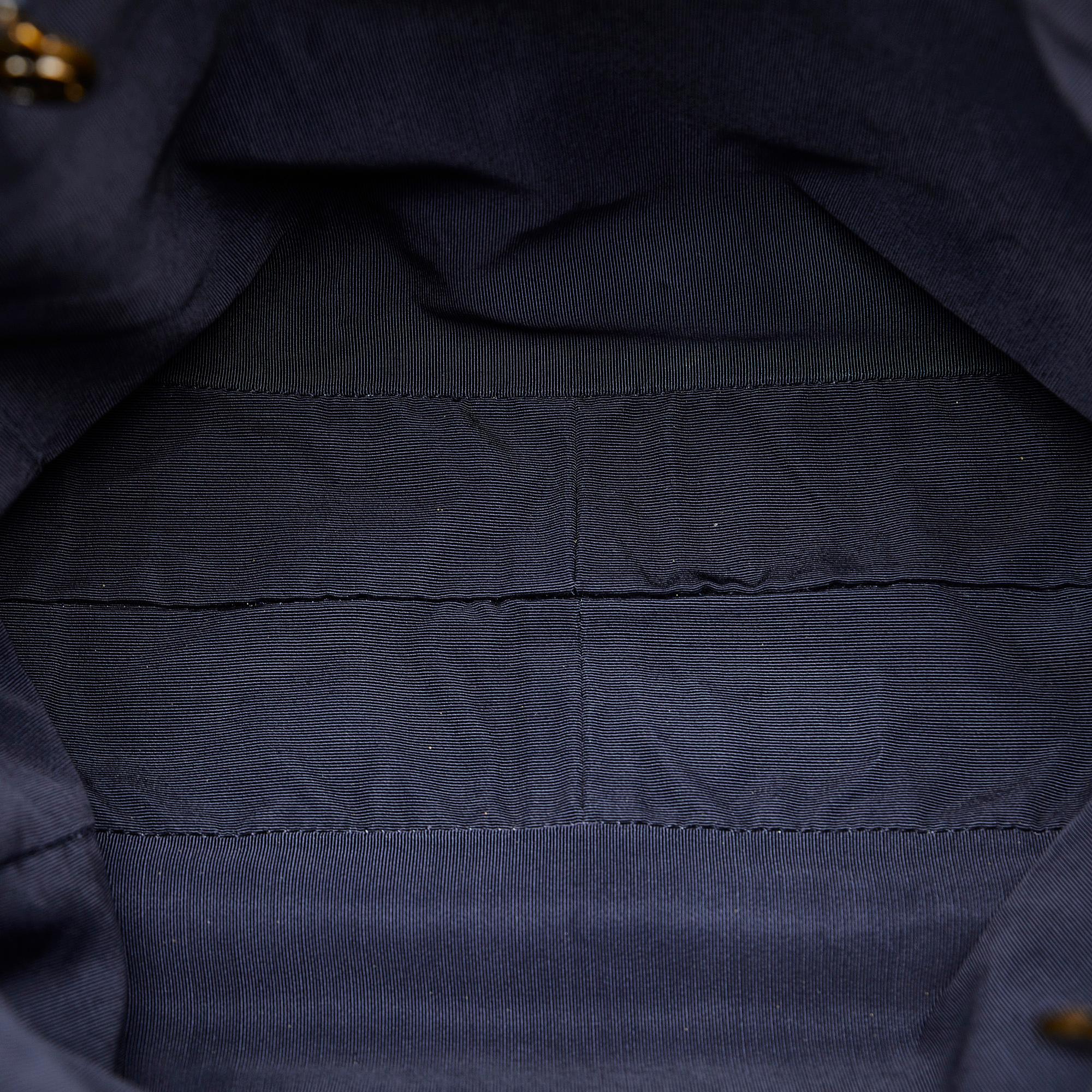 Chanel CC Denim Tote Bag (SHG-PRLc17)