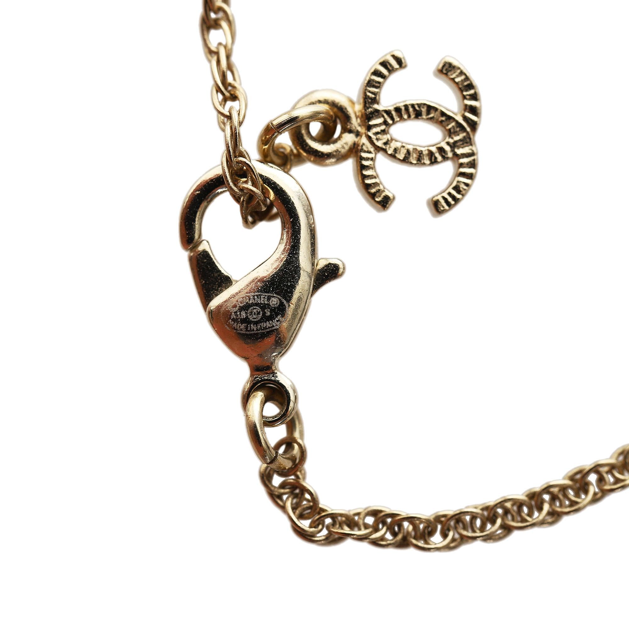 Chanel CC Faux Pearl Pendant Necklace (SHG-2Vs4gs)