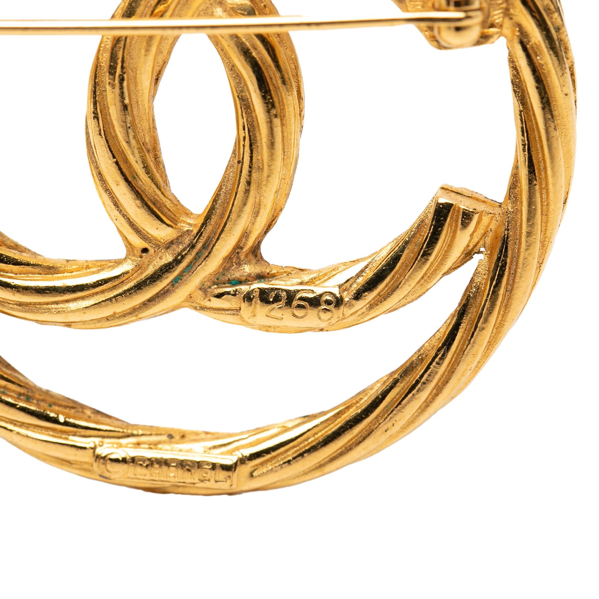 Chanel CC Gold Plated Round Brooch