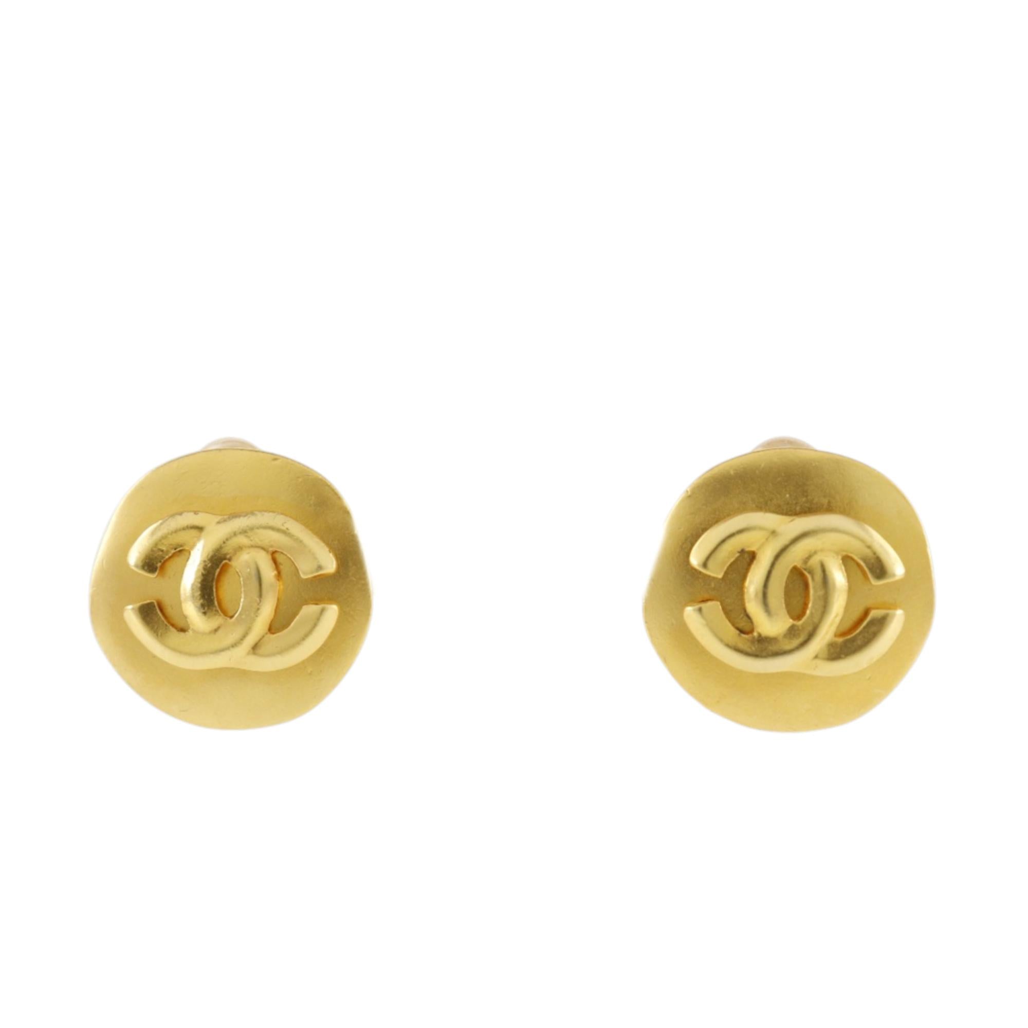Chanel CC Gold Plated Round Clip On Earrings
