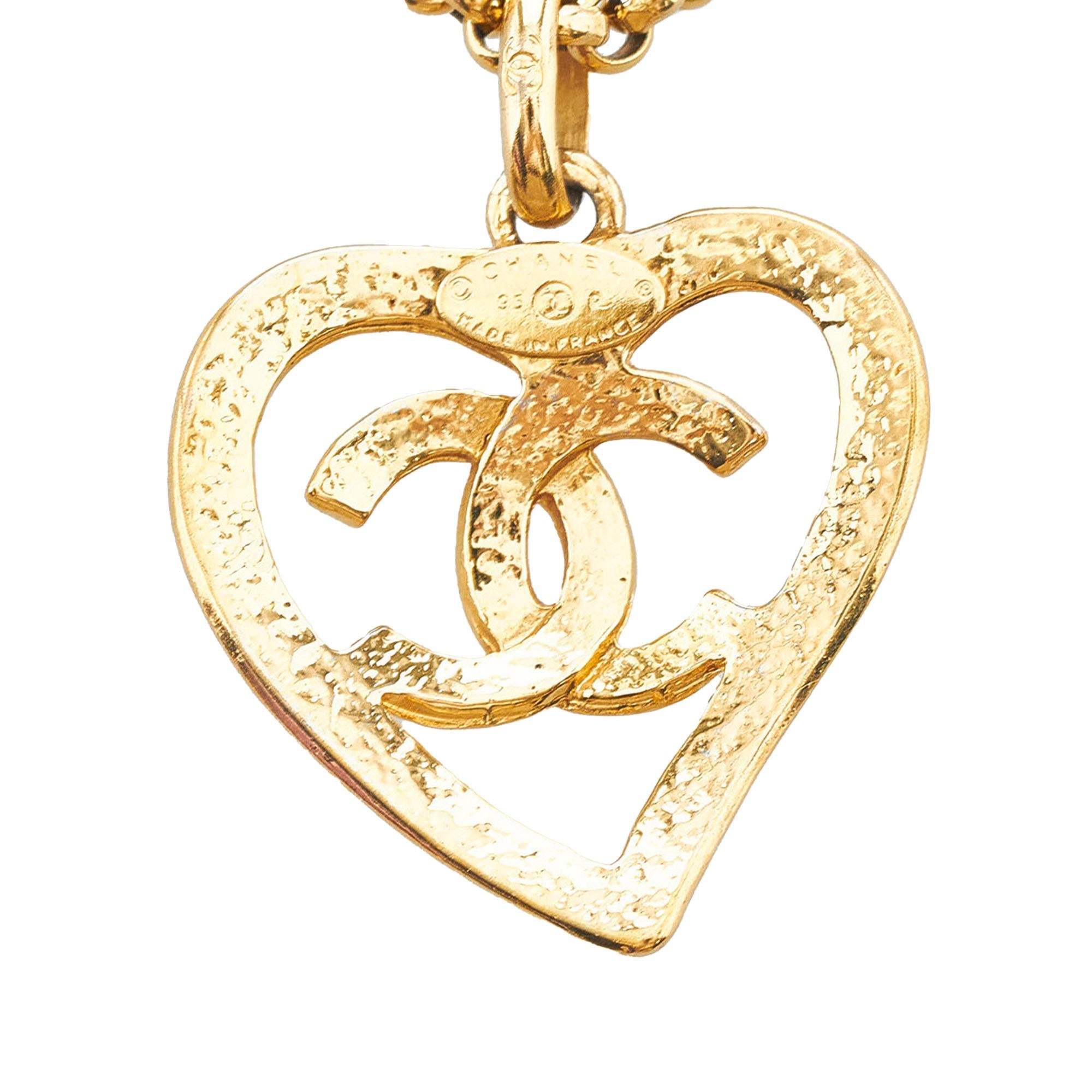 Chanel CC Heart Pendant Necklace (SHG-mLjVan)