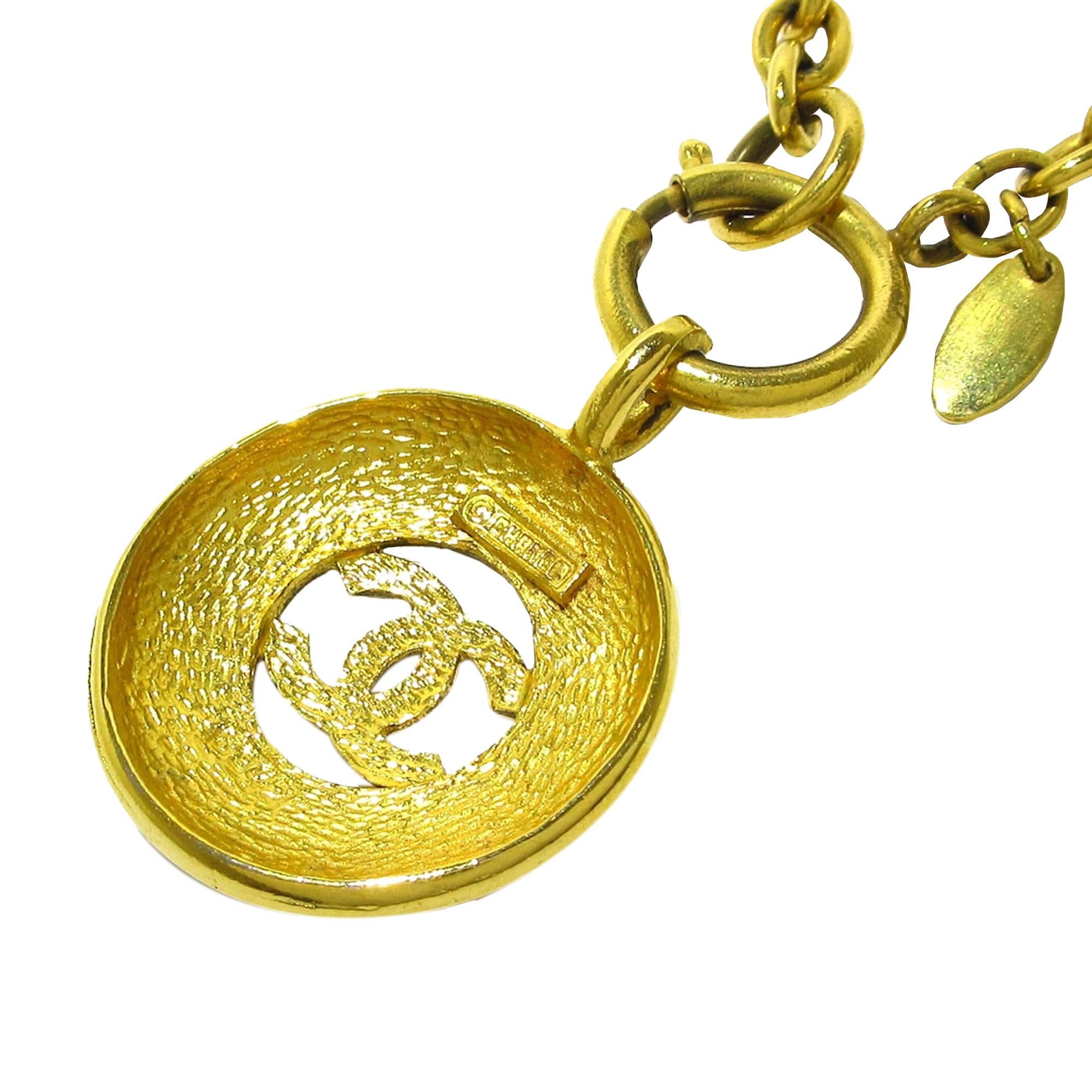 Chanel CC Pendant Necklace (SHG-kgTmcP)