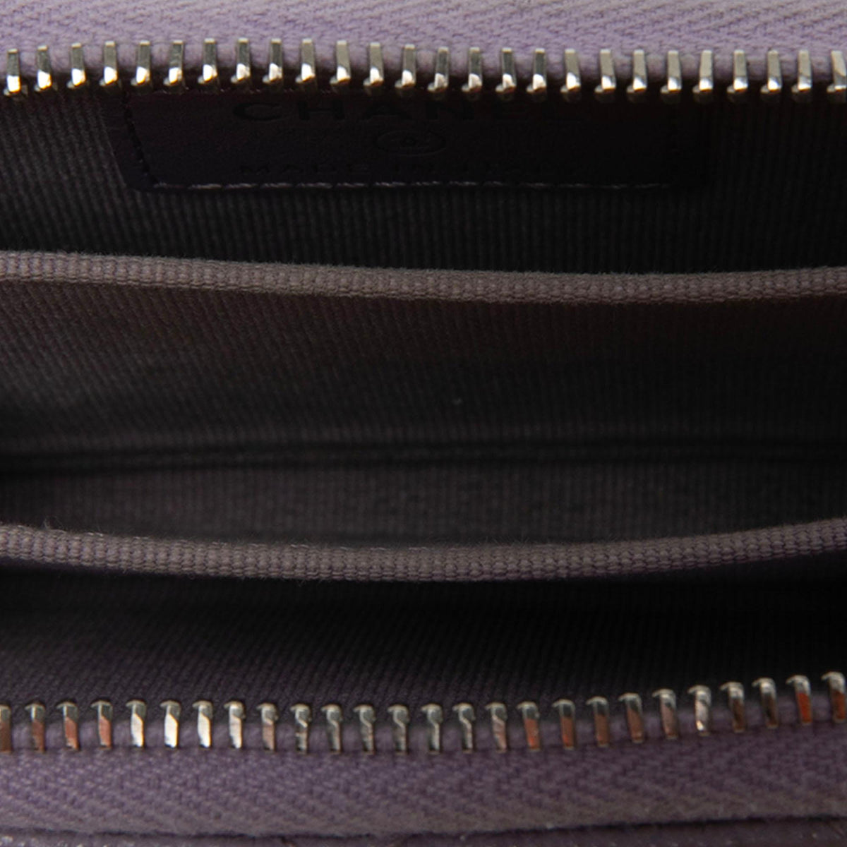 Chanel CC Quilted Caviar Compact Zip Coin Pouch