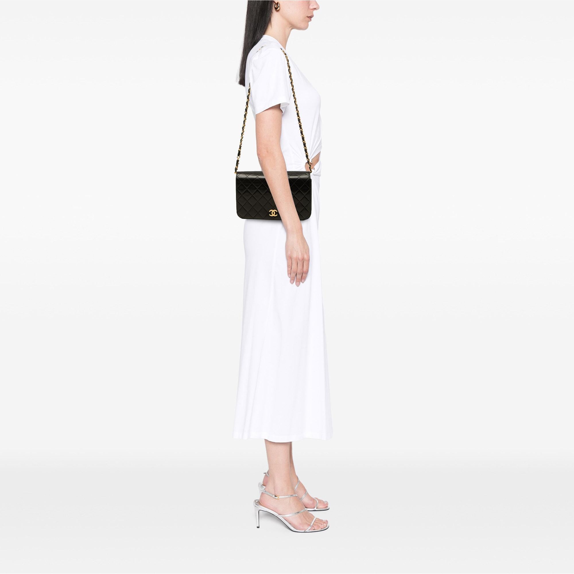 Chanel CC Quilted Lambskin Full Single Flap