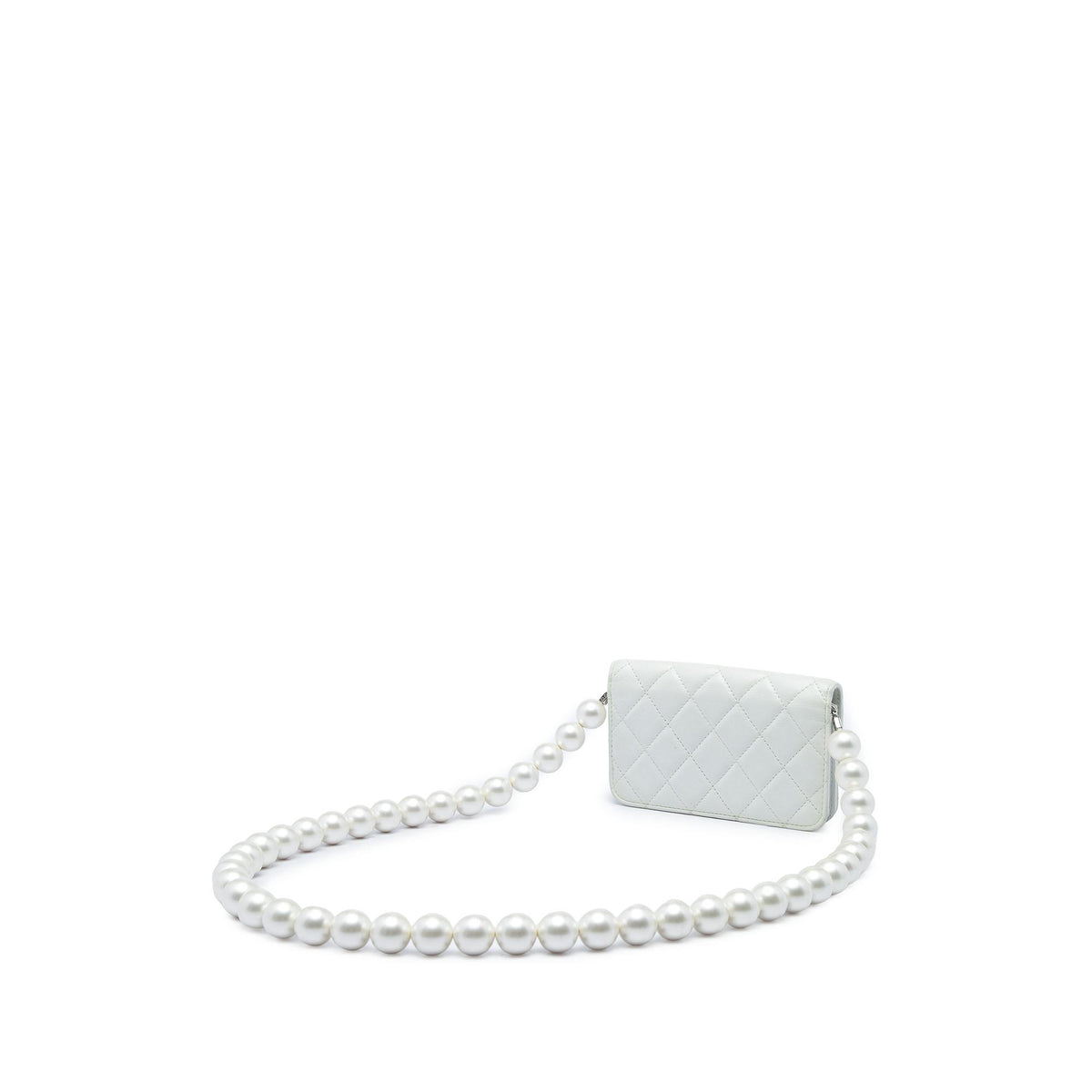 Chanel CC Quilted Lambskin Maxi Pearl Chain Strap