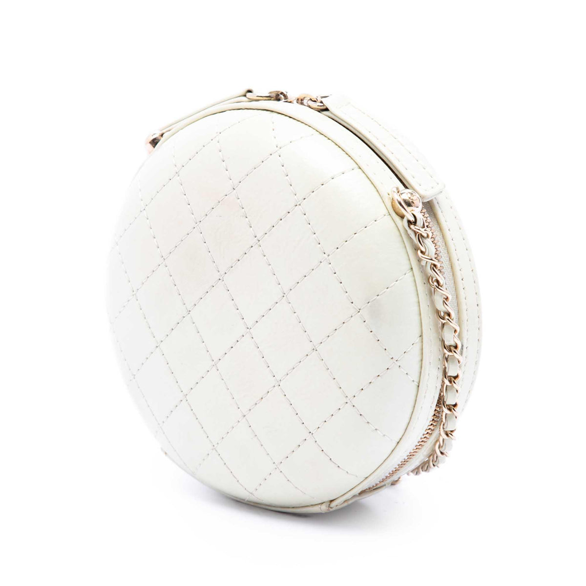 Chanel CC Quilted Lambskin Round Clutch with Chain