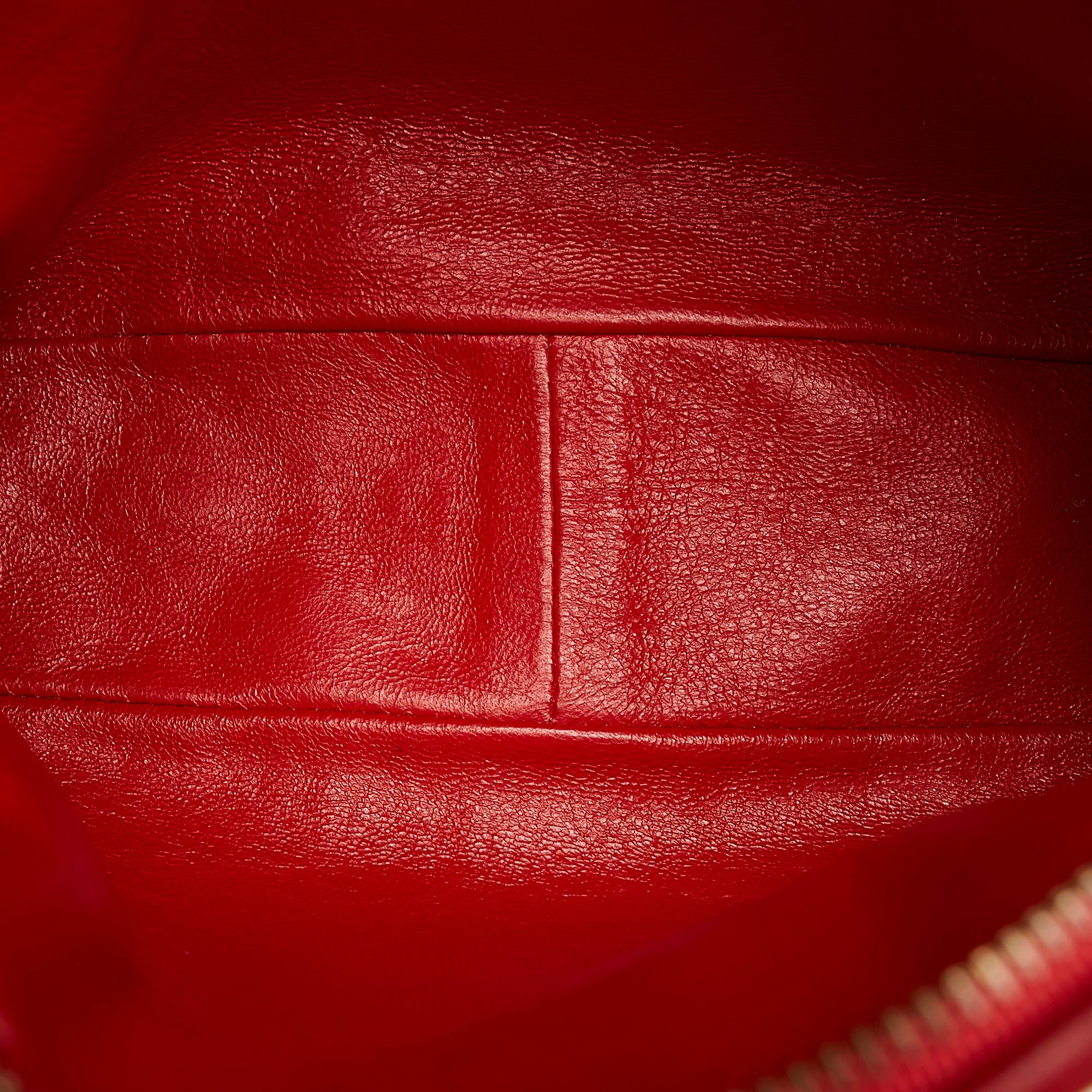 Chanel CC Quilted Lambskin Tassel Crossbody Bag (SHG-4oL2JE)