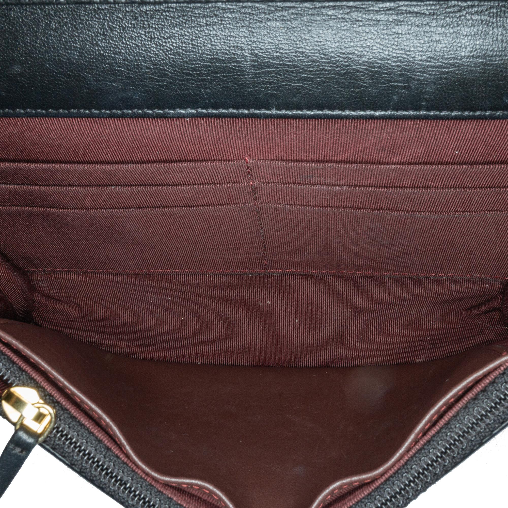 Chanel CC Quilted Lambskin Wallet On Chain (SHG-xqMmVF)