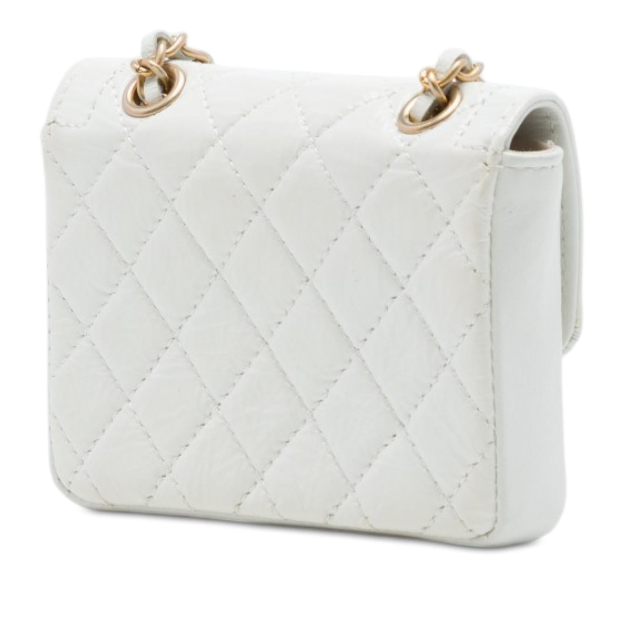Chanel CC Quilted Shiny Aged Calfskin Waist Bag