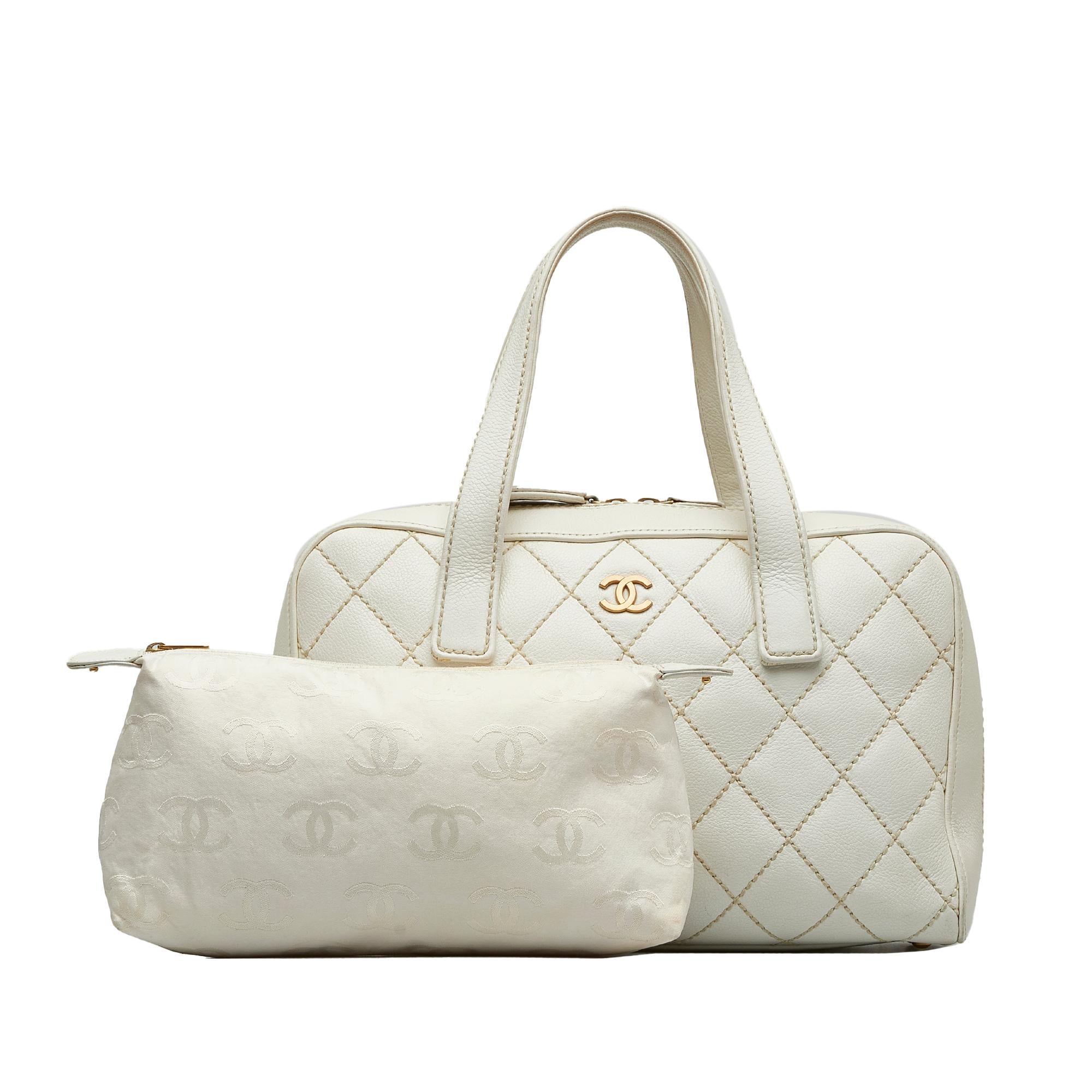 Chanel CC Wild Stitch Handbag (SHG-5IXpDV)