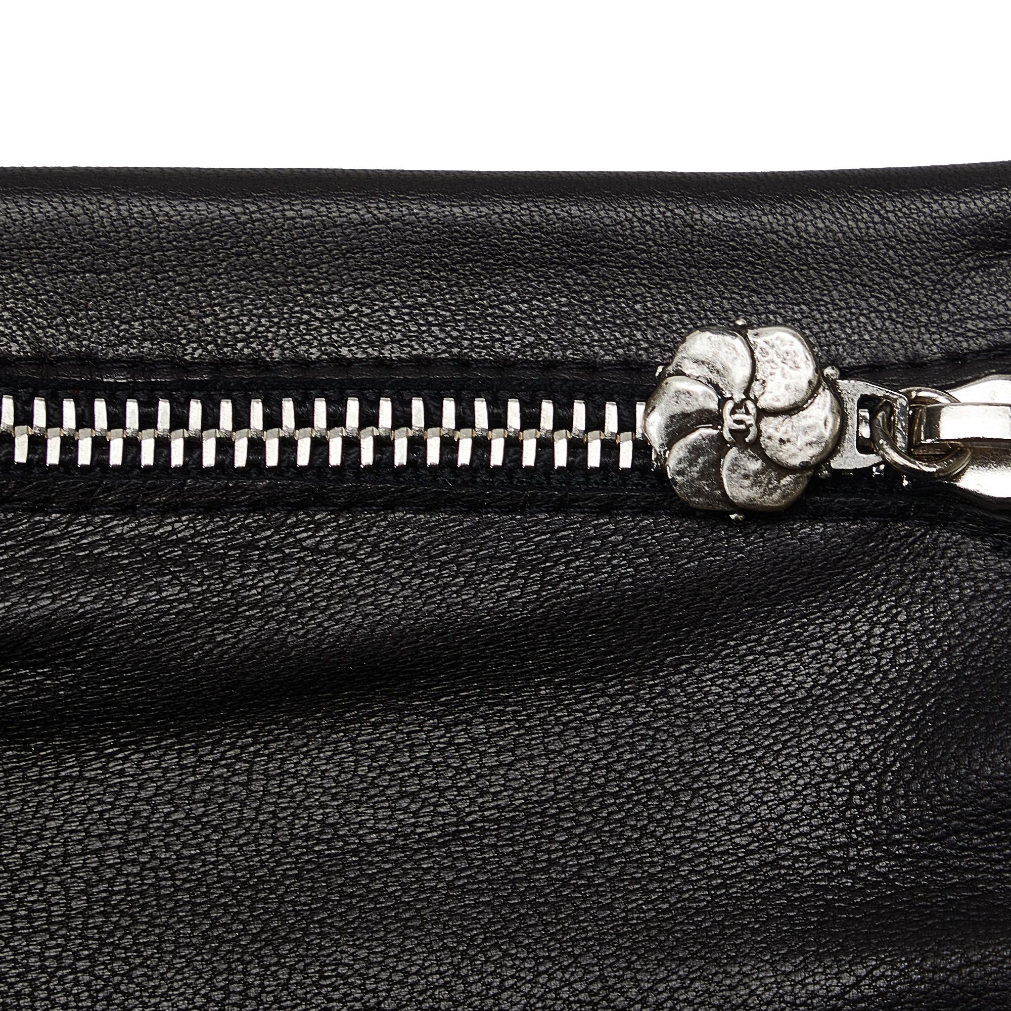 Chanel Camellia Lambskin Tall Gloves (SHG-YR6Kig)