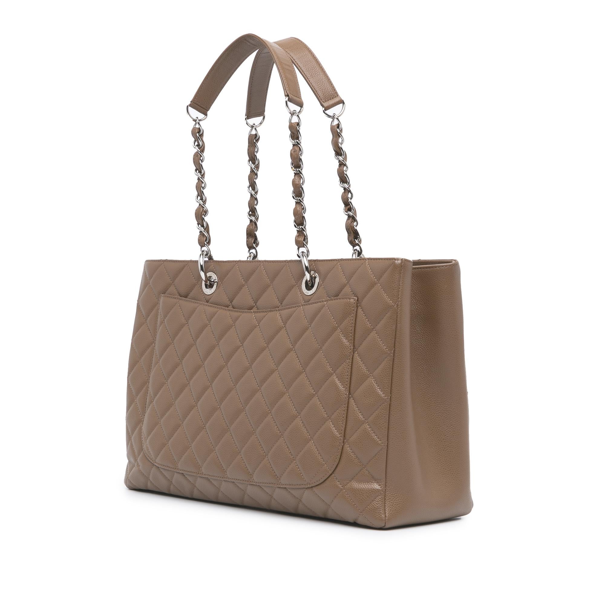 Chanel Caviar Grand Shopping Tote XL (SHG-7zXMLs)