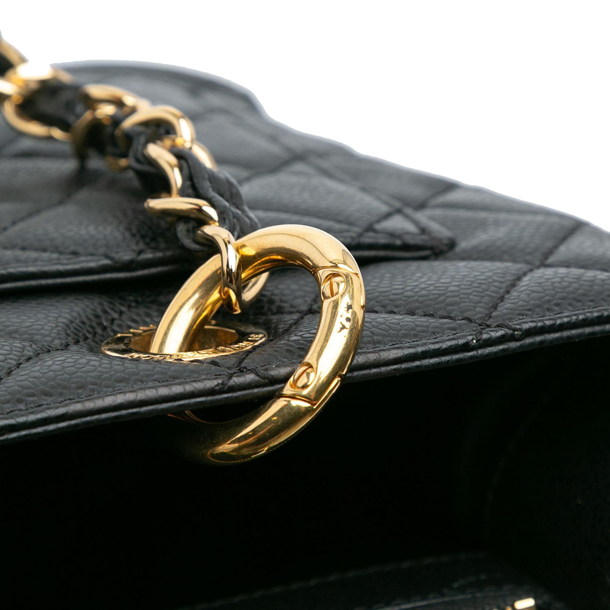 Chanel Caviar Grand Shopping Tote (SHG-PuLkRM)