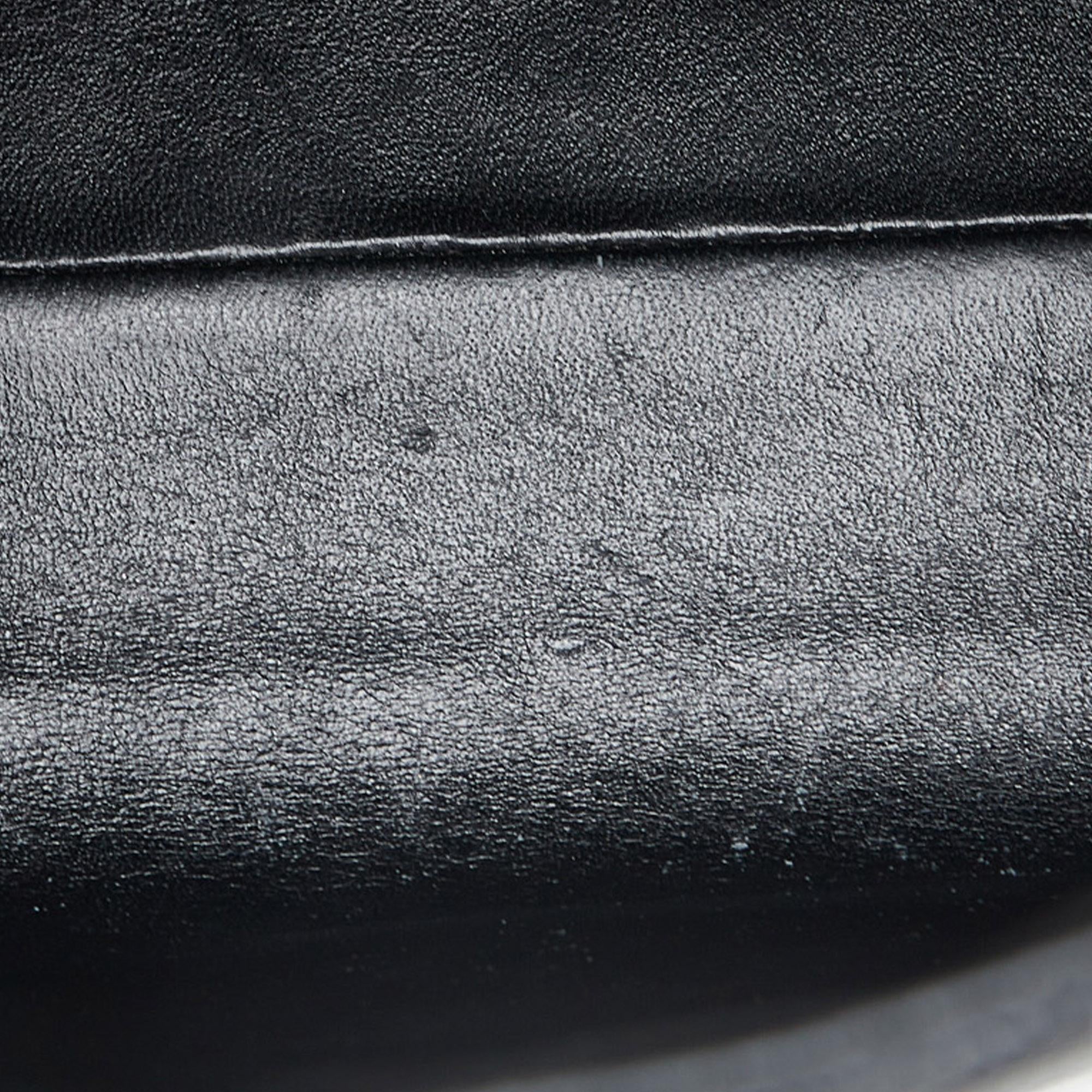 Chanel Caviar Kelly Top Handle (SHG-G1RZGN)