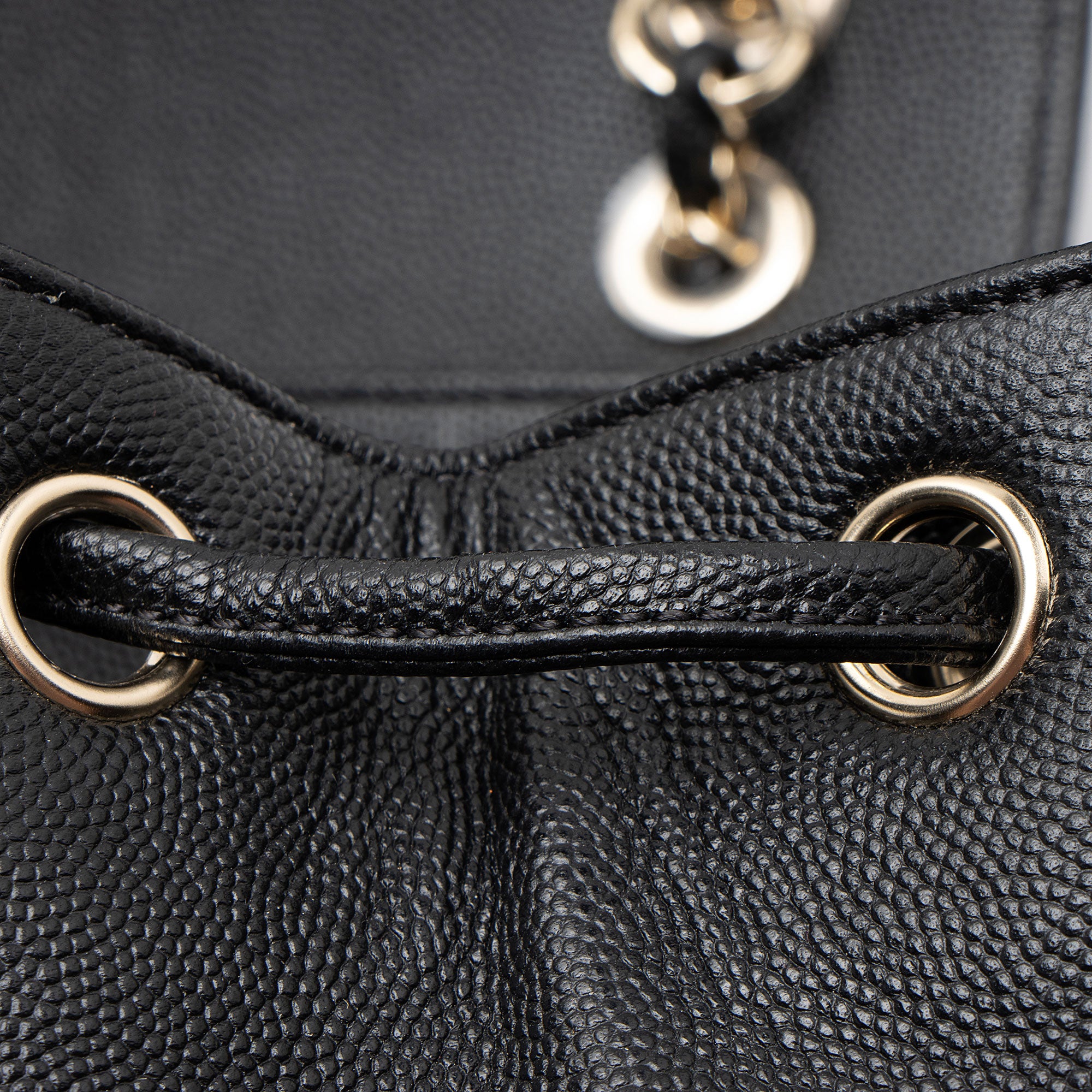 Chanel Caviar Leather Business Affinity Backpack (SHF-oTQxcP)